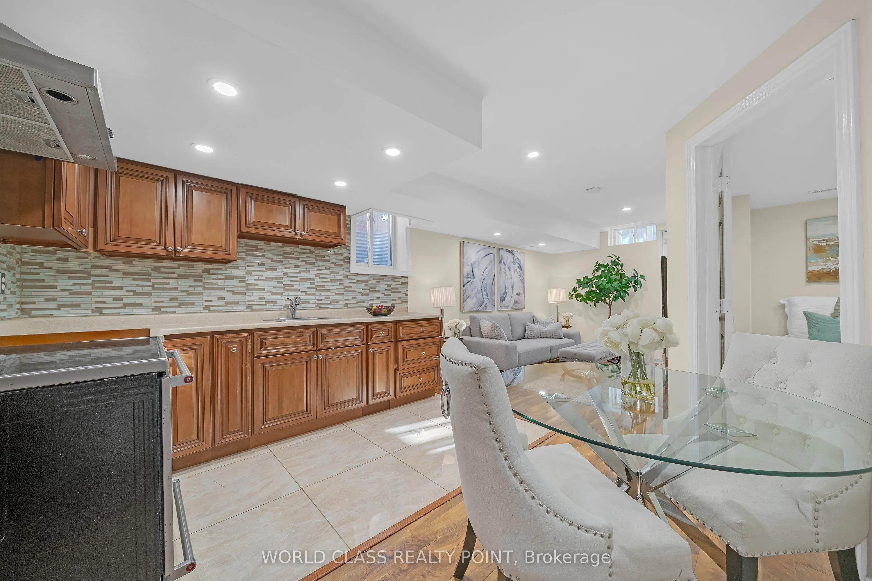5529 Fudge Terrace