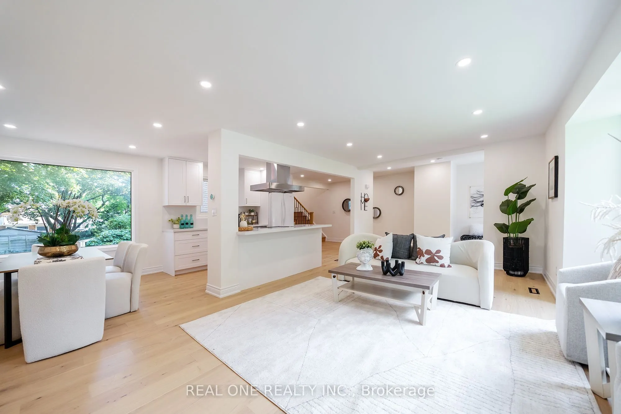 3148 Bentworth Drive