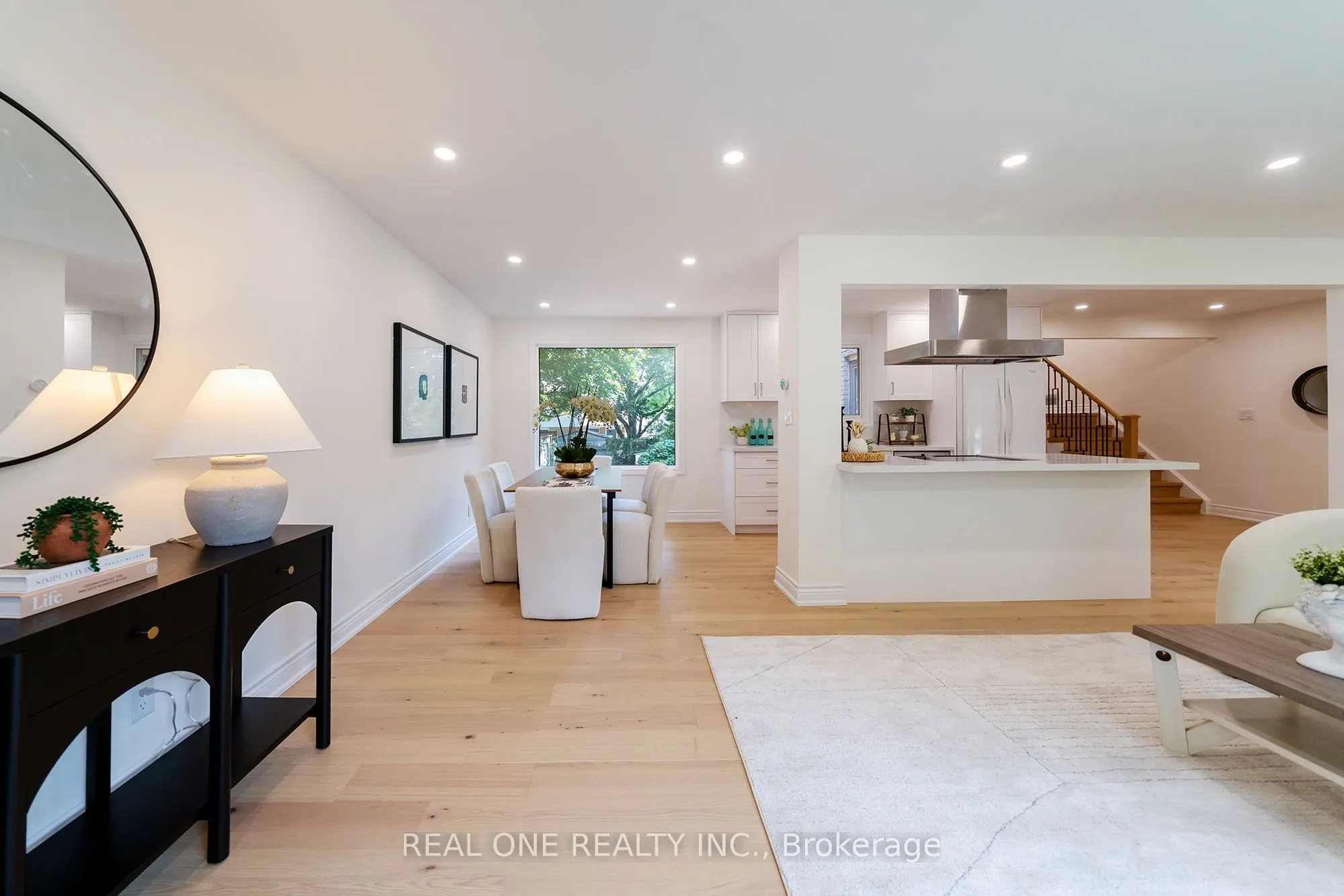 3148 Bentworth Drive