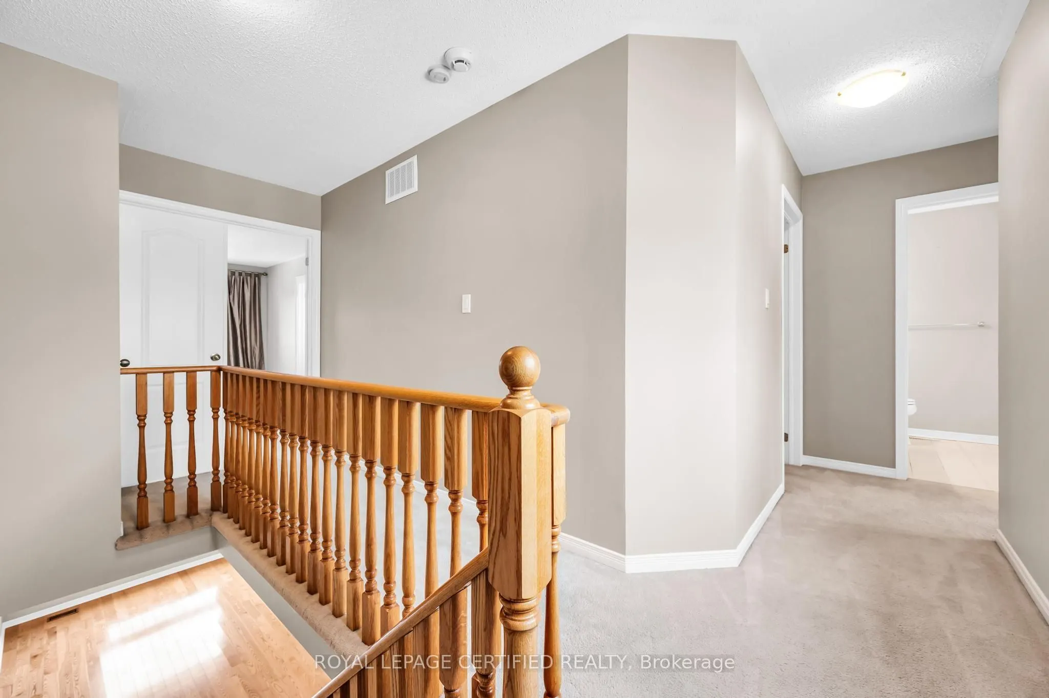 2493 Newcastle Crescent