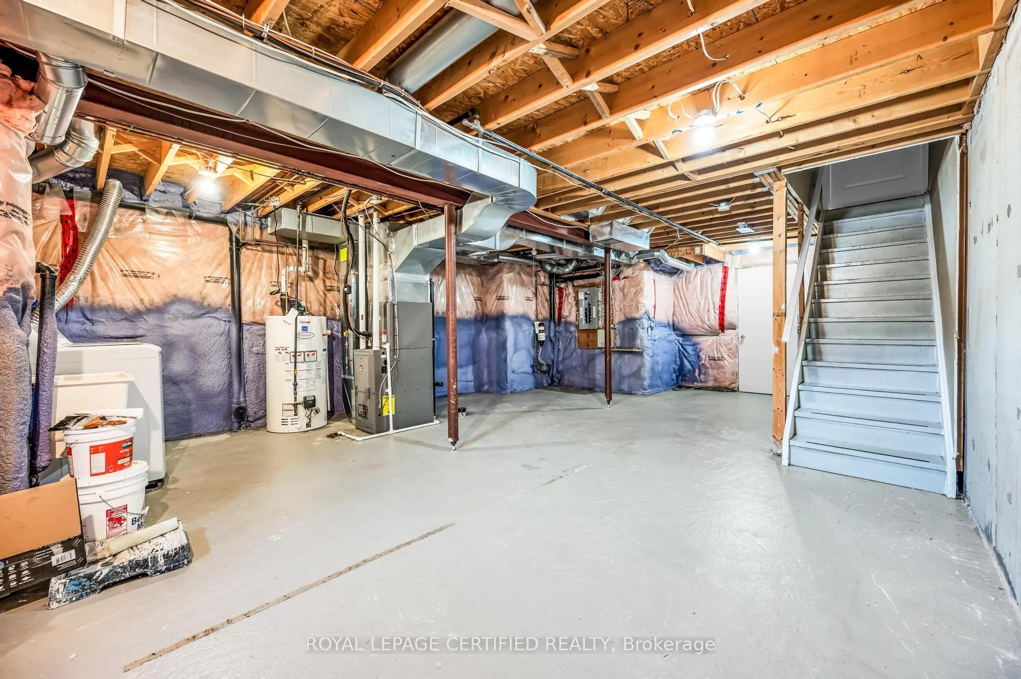 2493 Newcastle Crescent