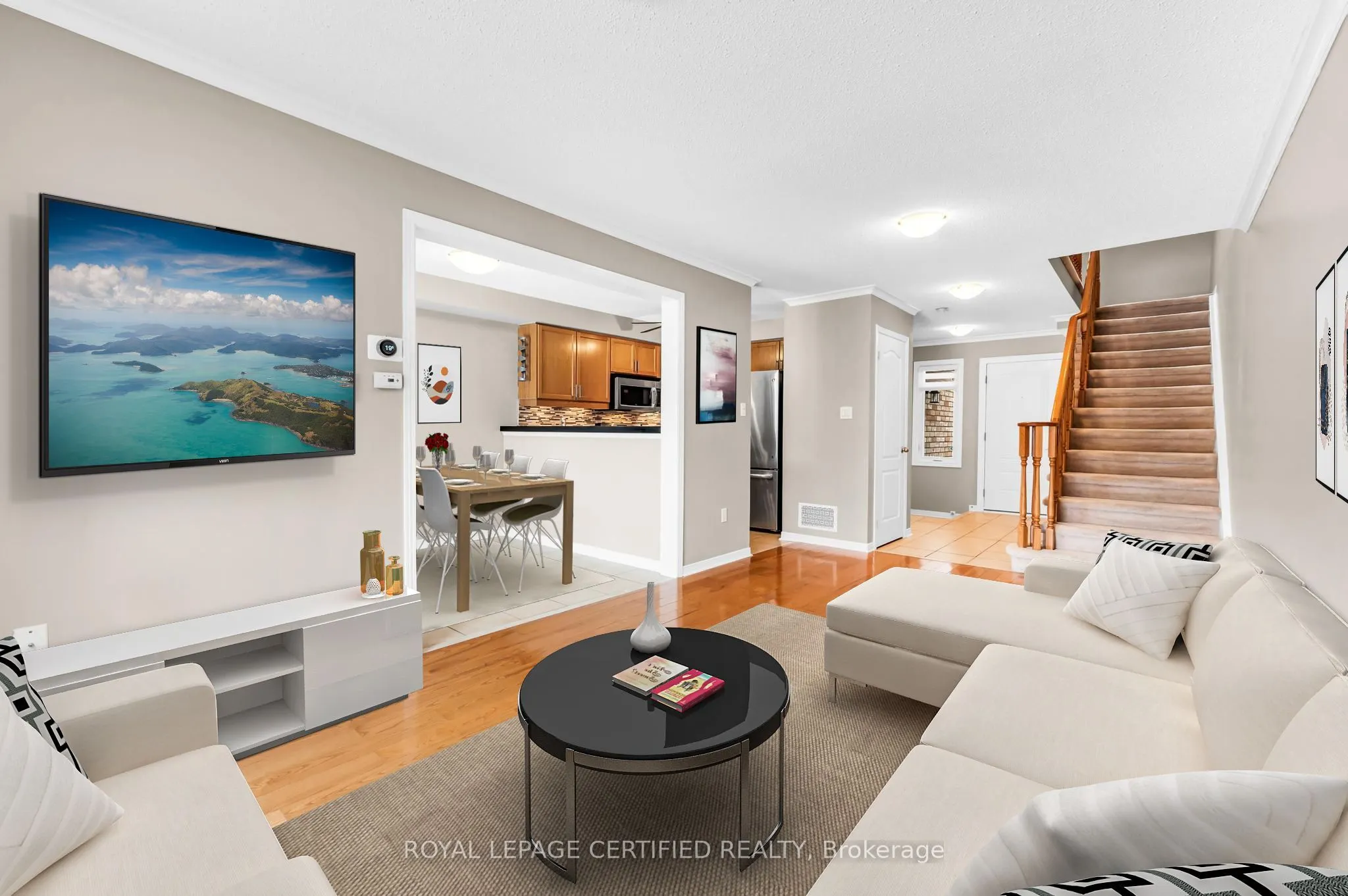 2493 Newcastle Crescent
