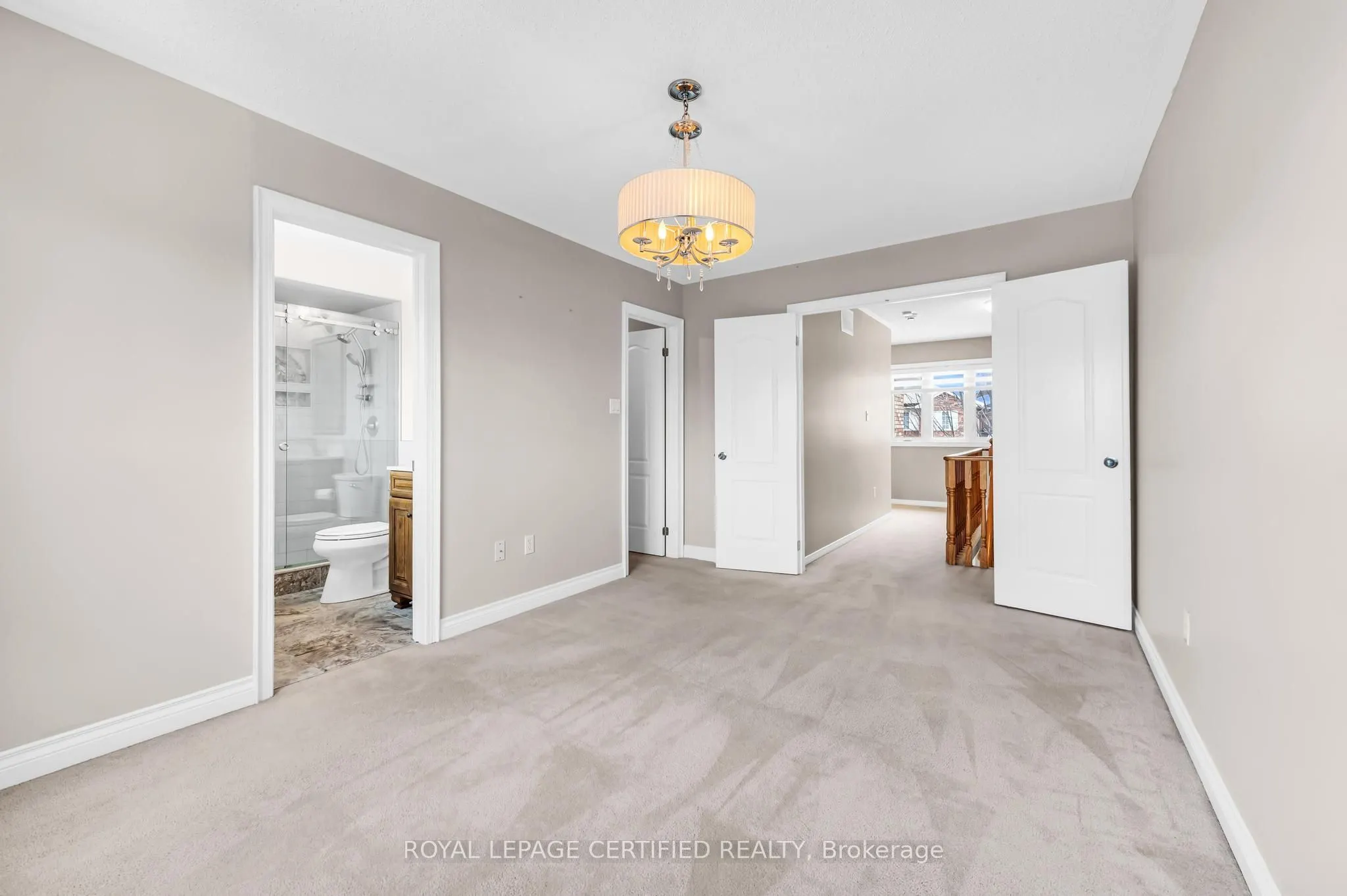 2493 Newcastle Crescent