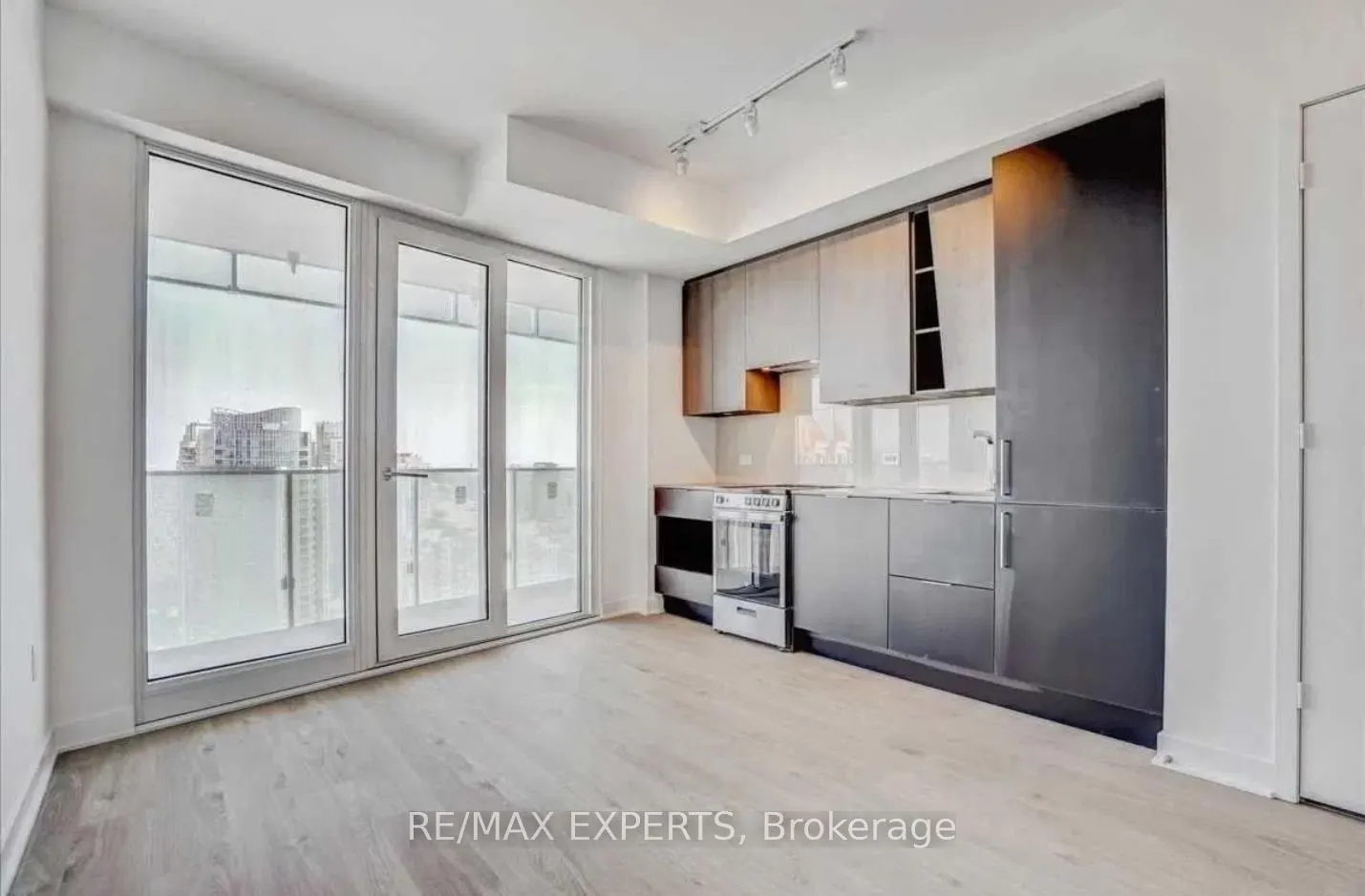 3900 Confederation Parkway #2710