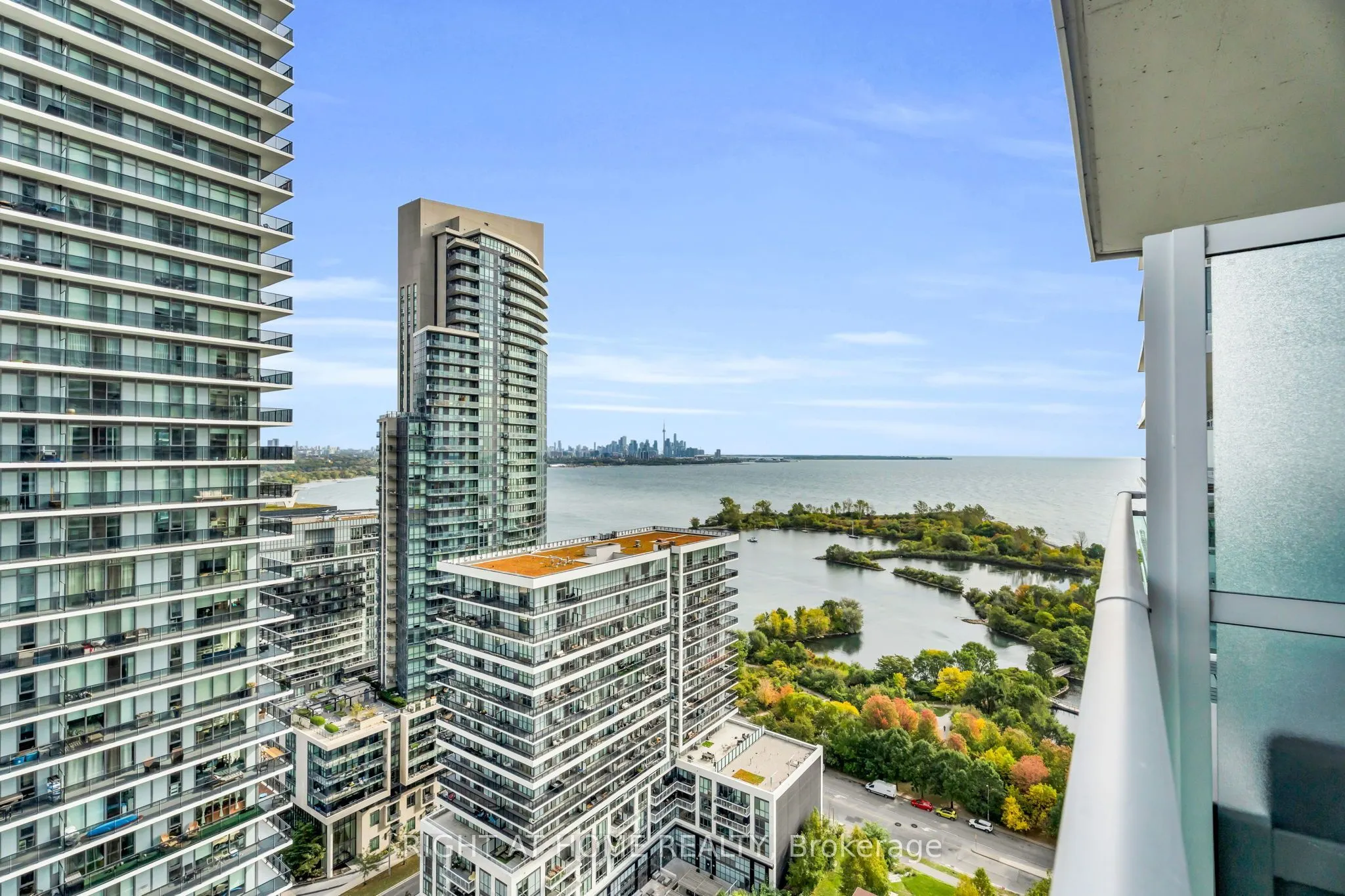 33 Shore Breeze Drive #2304
