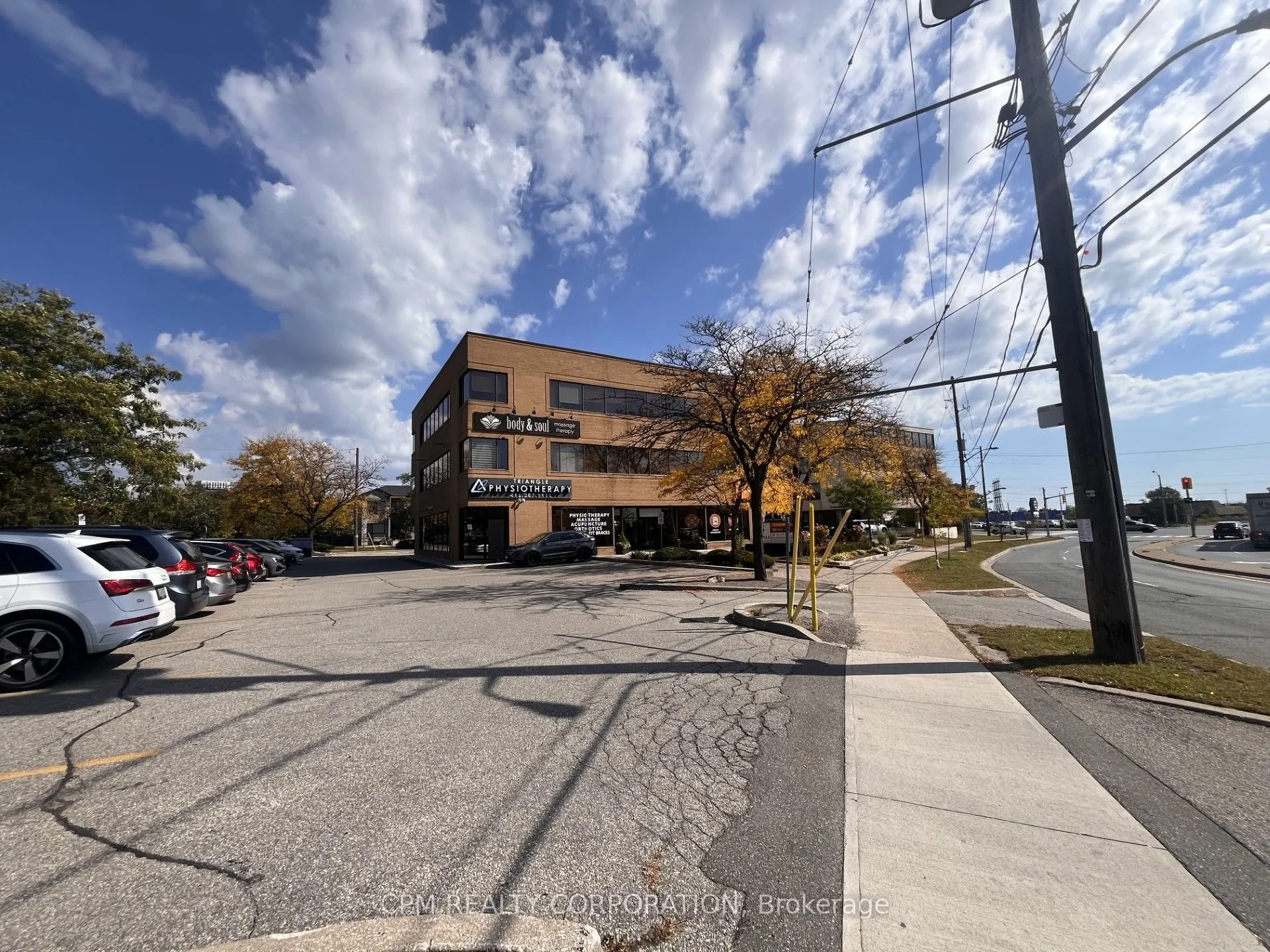 1 East Mall Crescent #2