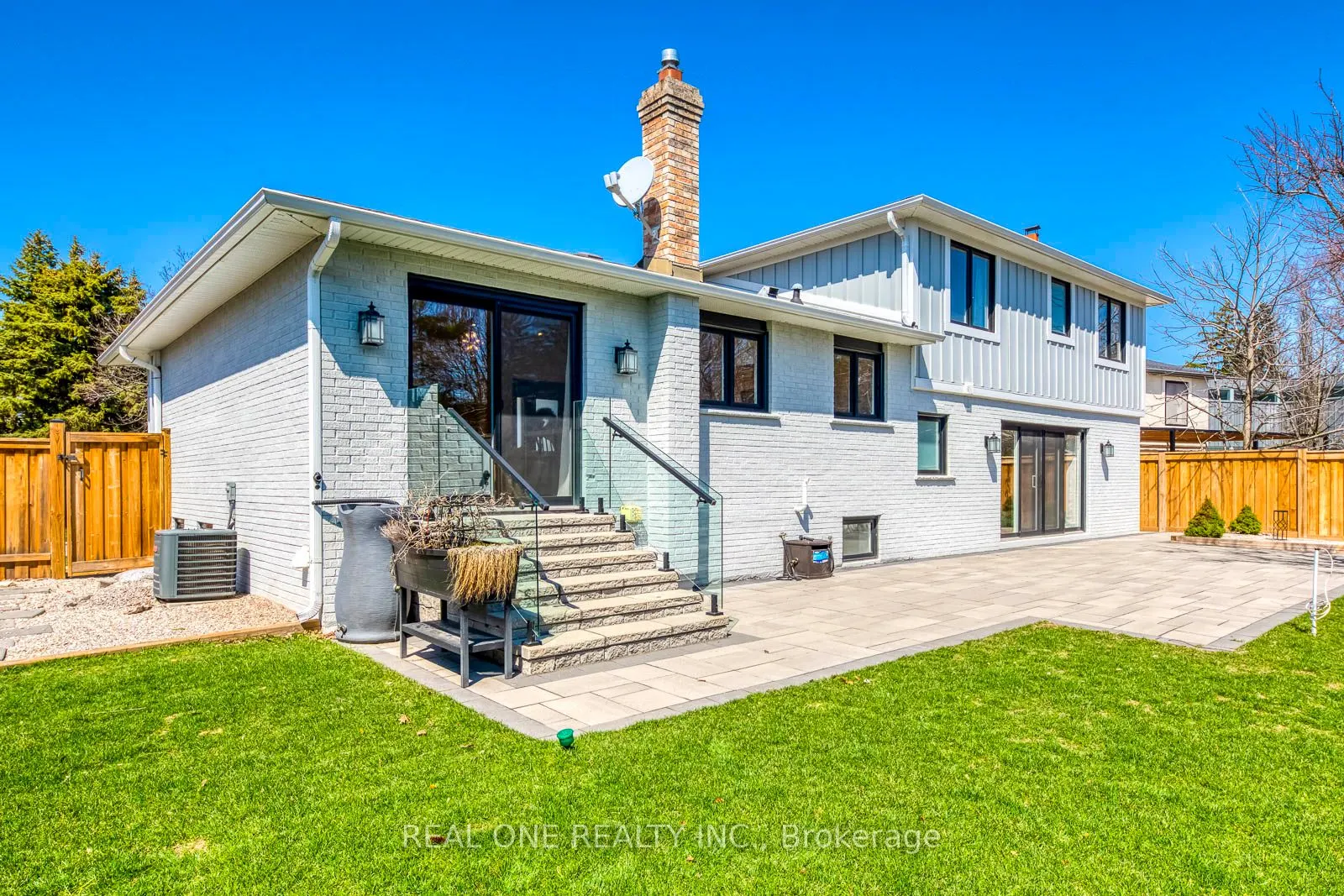 1224 Willowbrook Drive