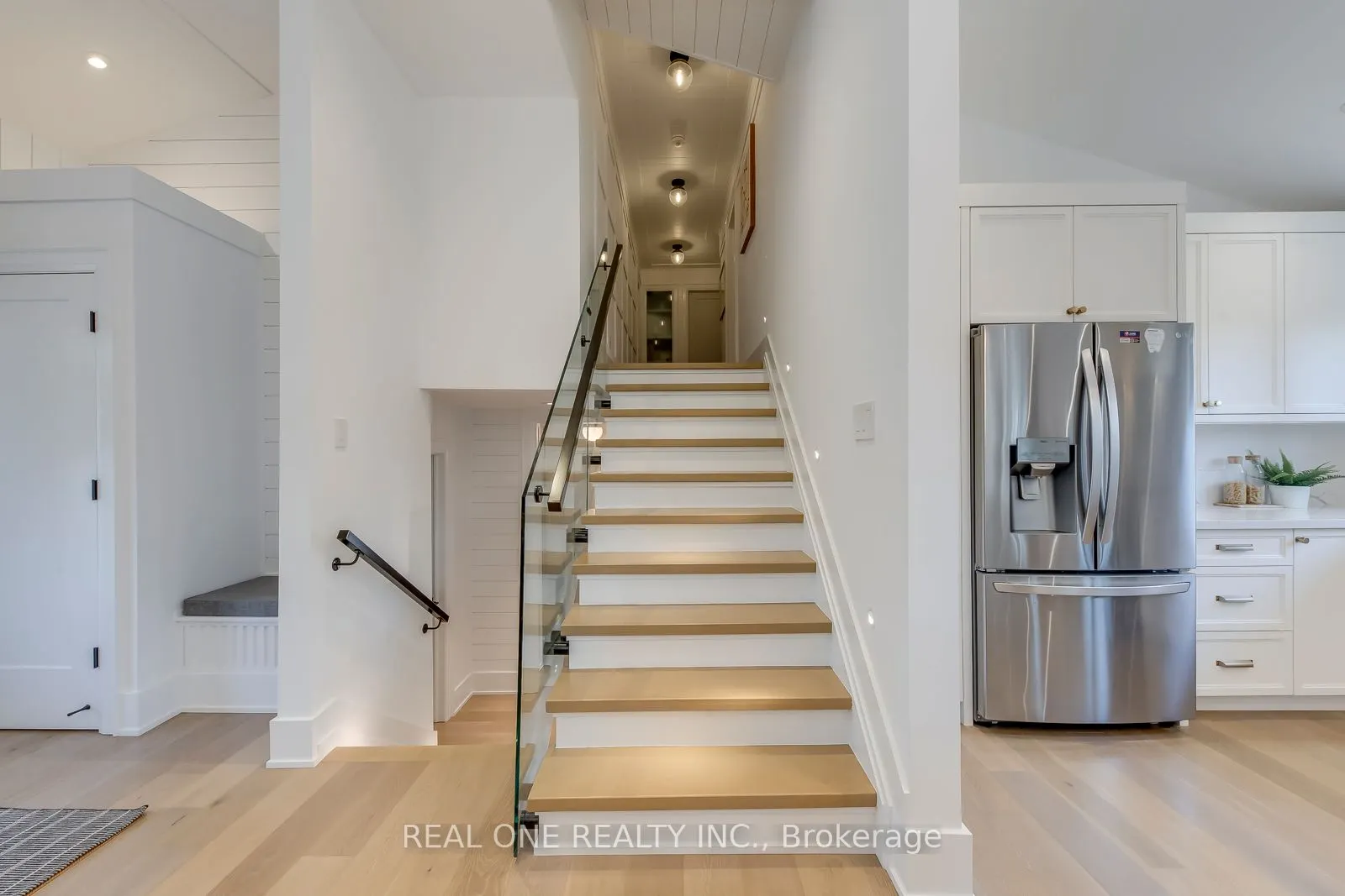 1224 Willowbrook Drive