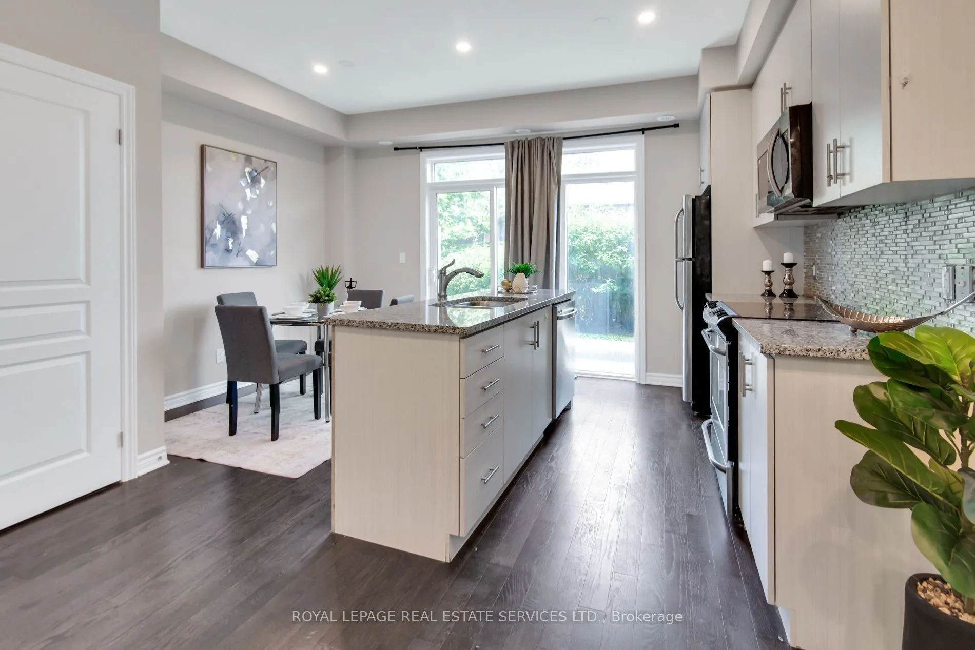 636 Evans Avenue #47