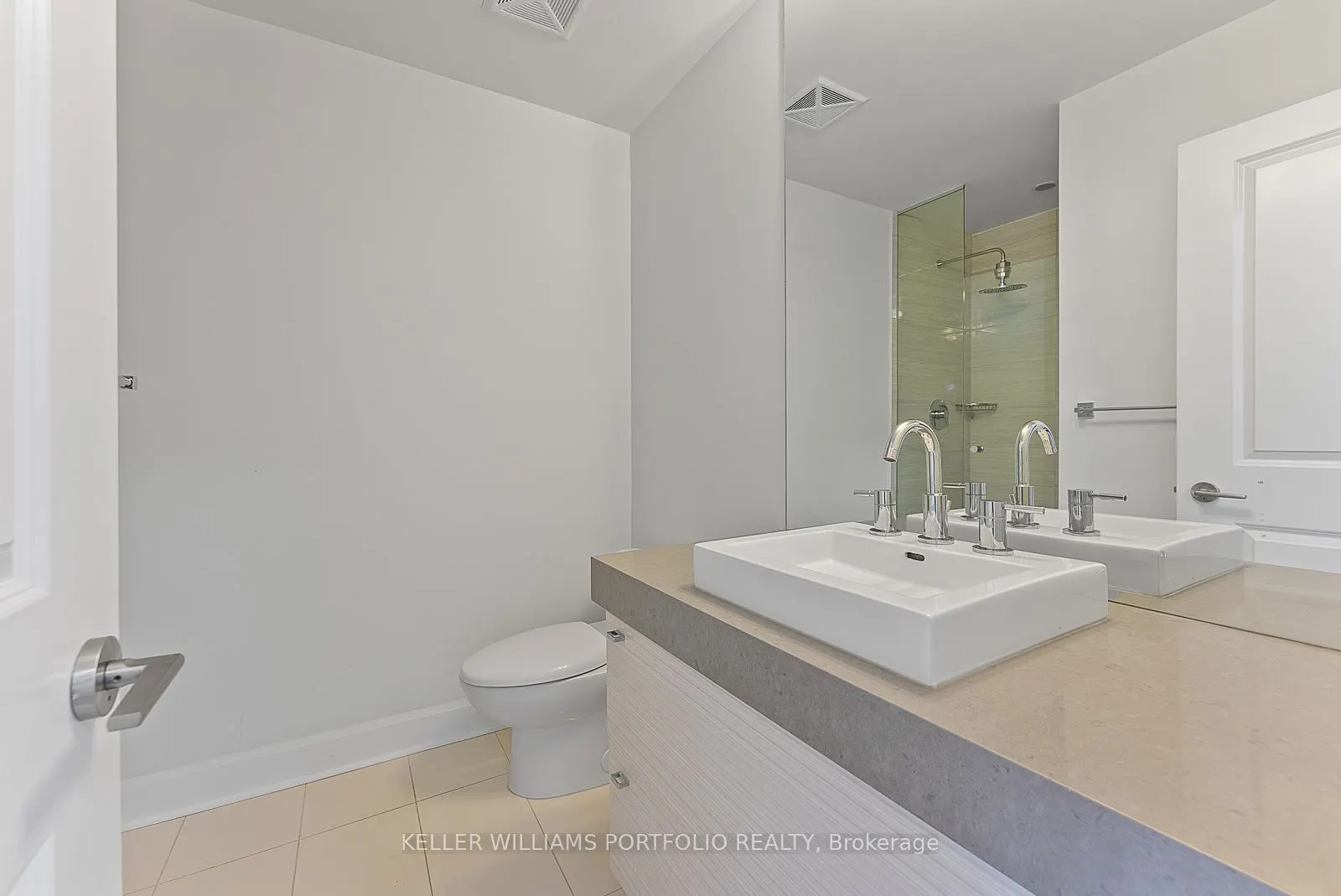 33 Shore Breeze Drive #1011