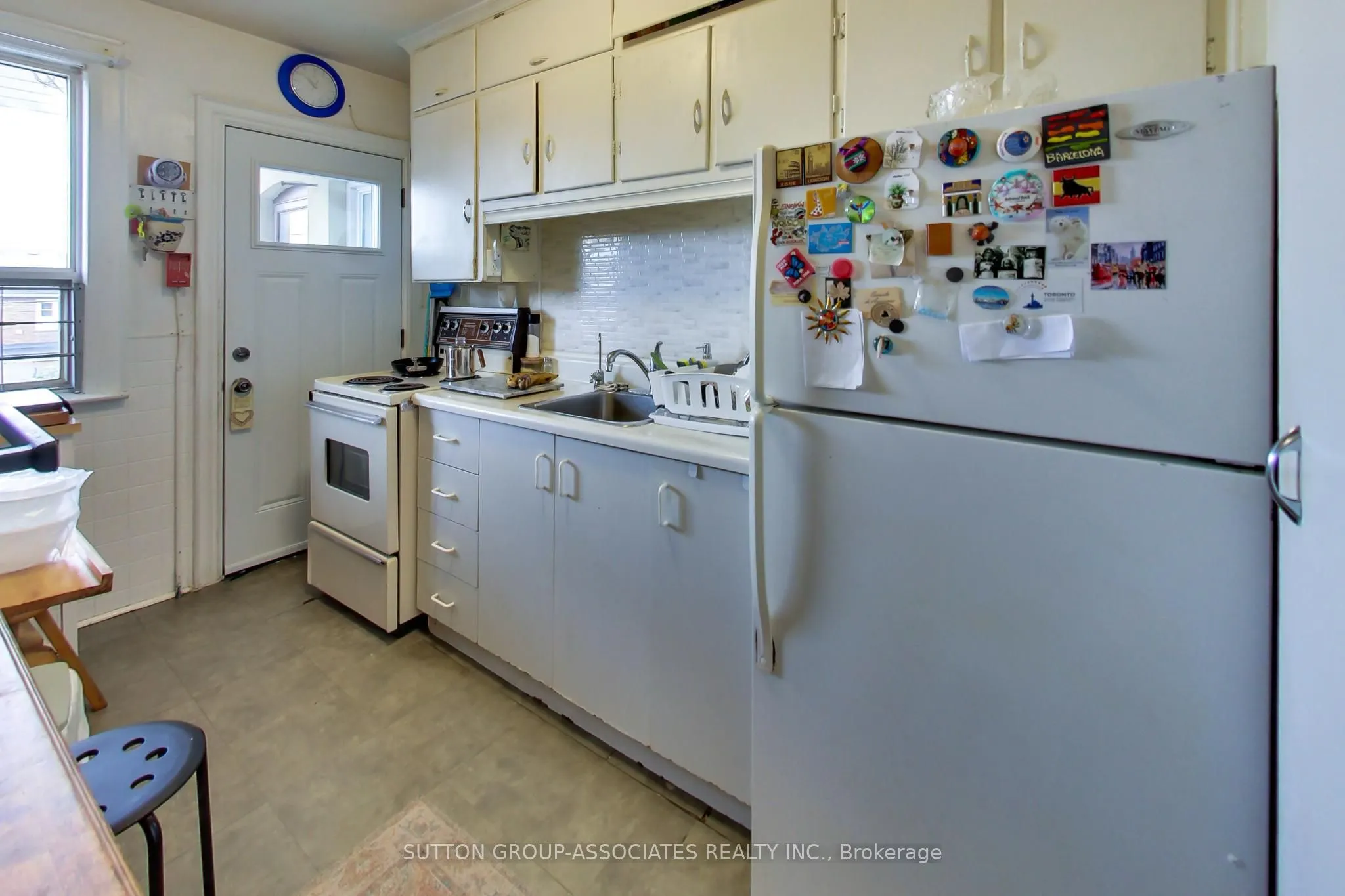1181-1183 St Clair Avenue W
