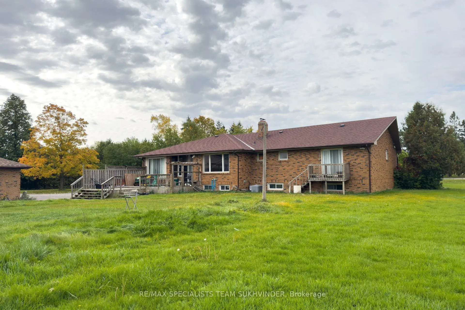 11 Julian Drive