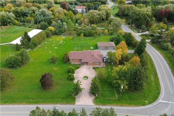 11 Julian Drive