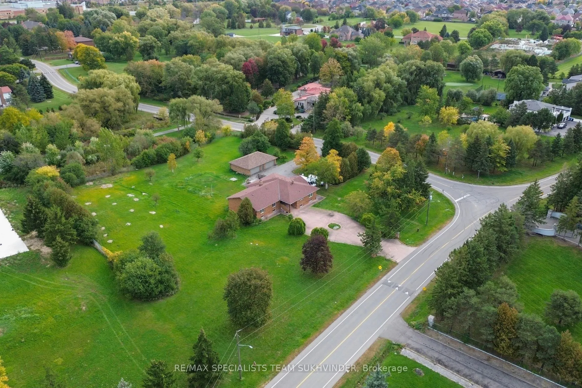 11 Julian Drive