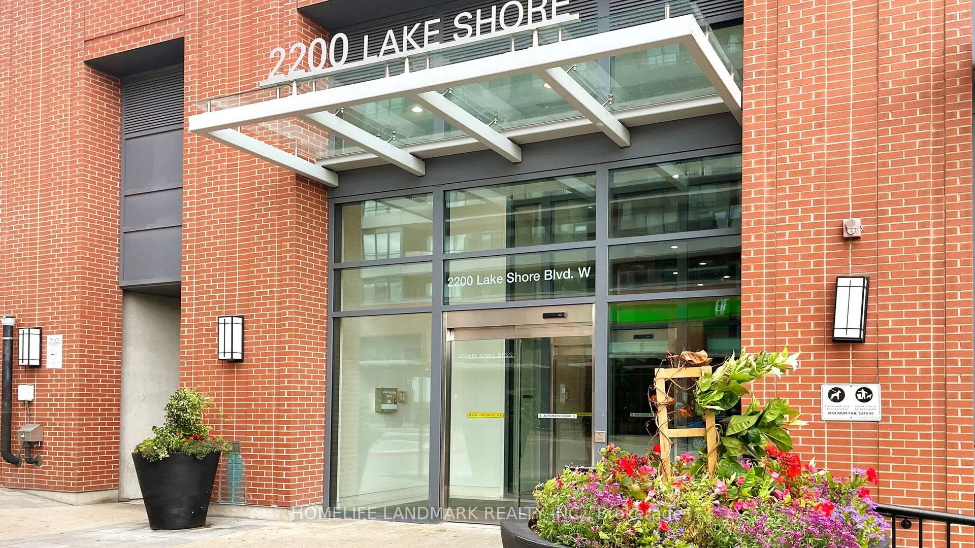 2200 Lakeshore Boulevard W #1008