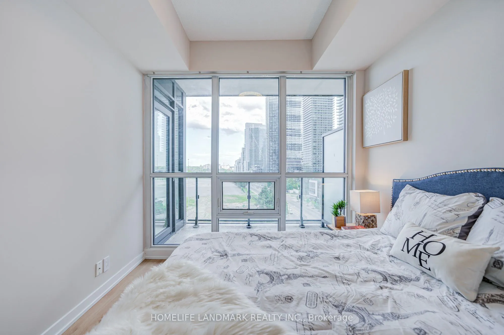 2200 Lakeshore Boulevard W #1008