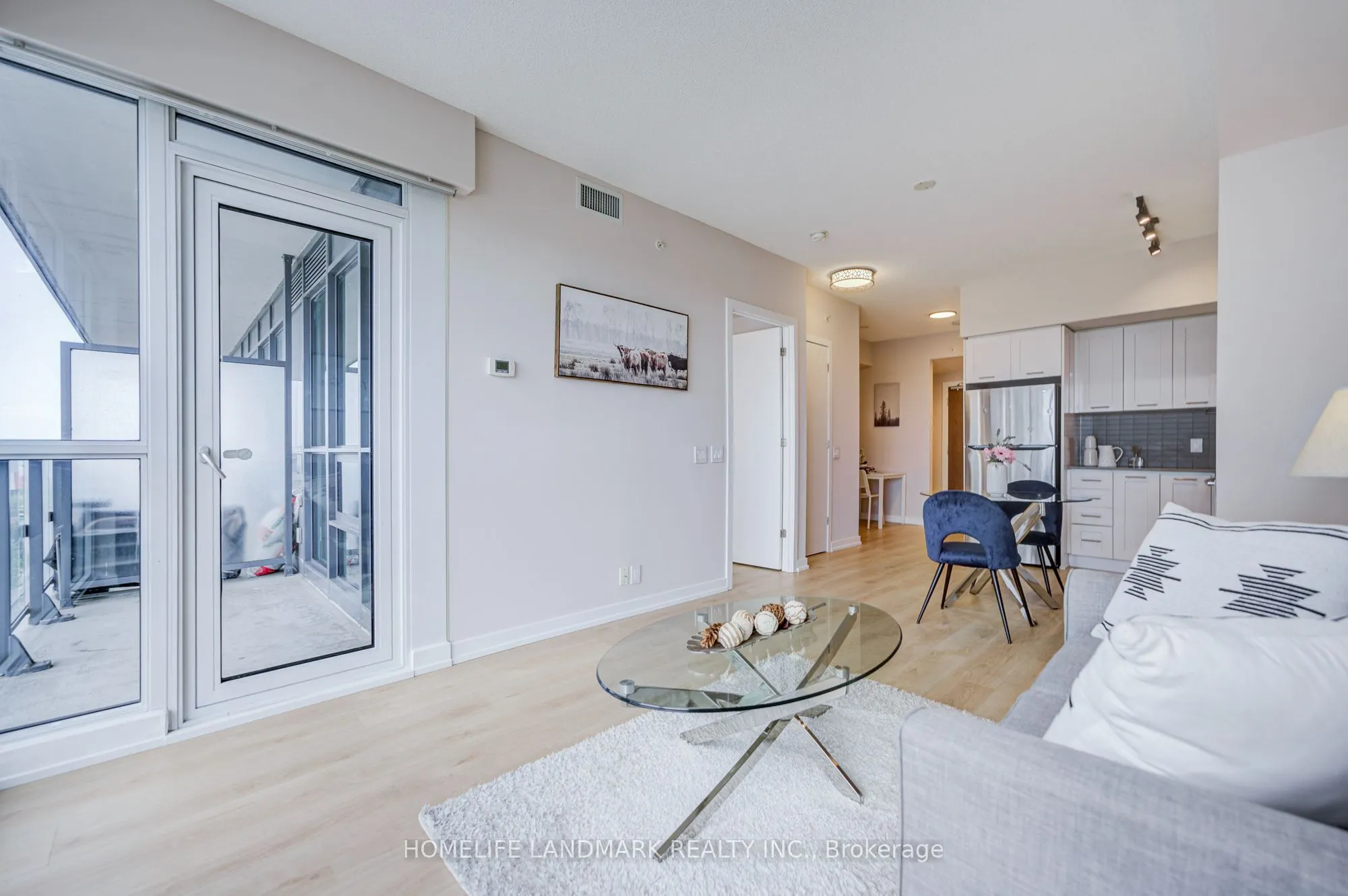 2200 Lakeshore Boulevard W #1008