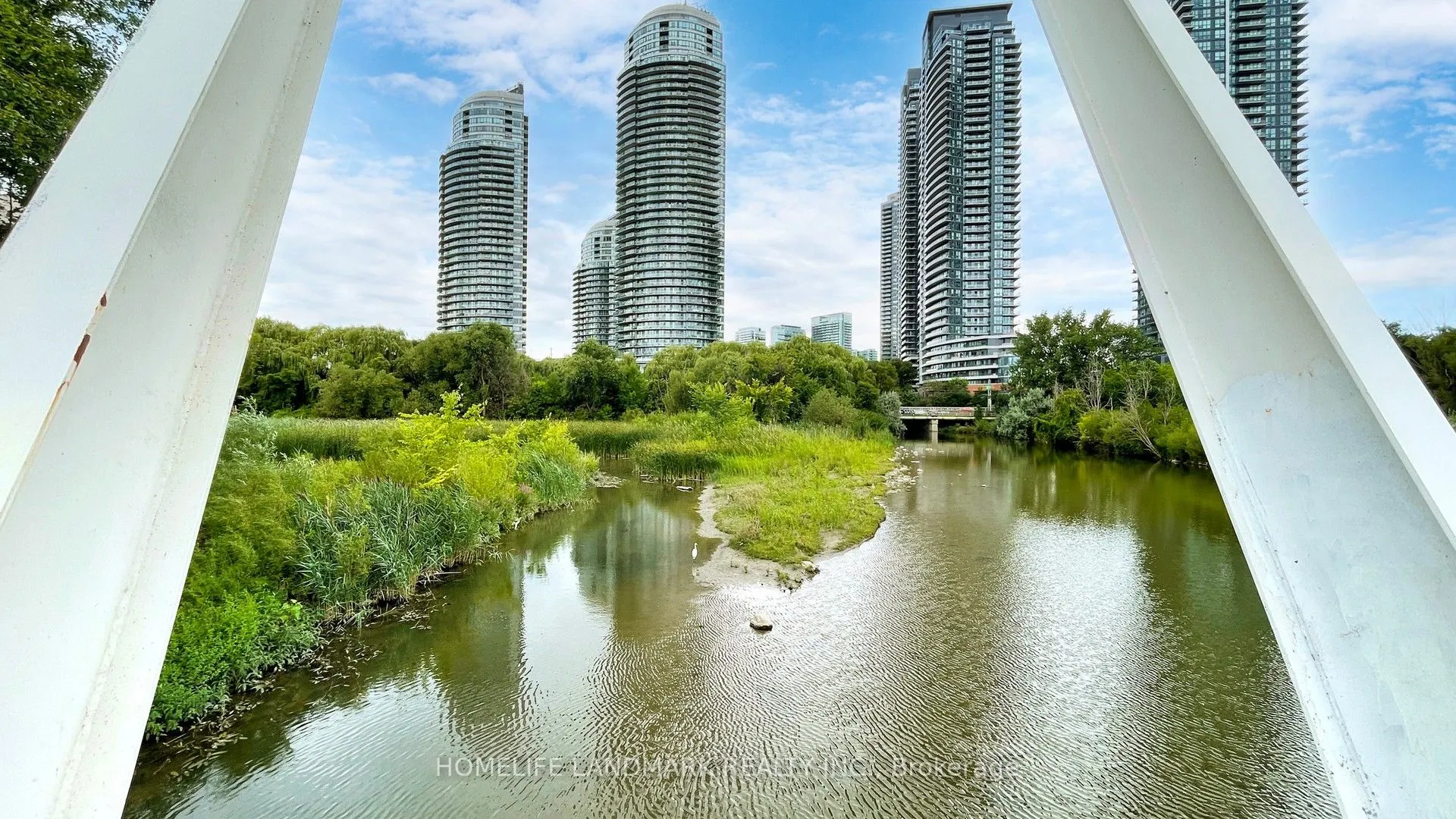 2200 Lakeshore Boulevard W #1008