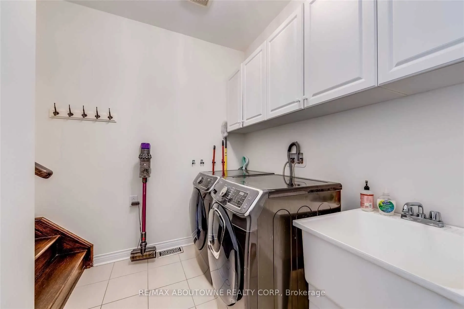3115 Carding Mill Trail