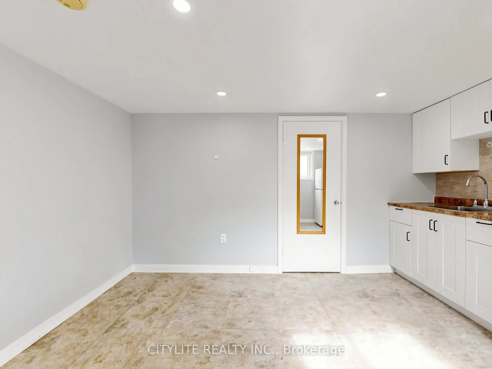 35 Macdonald Avenue #Basement