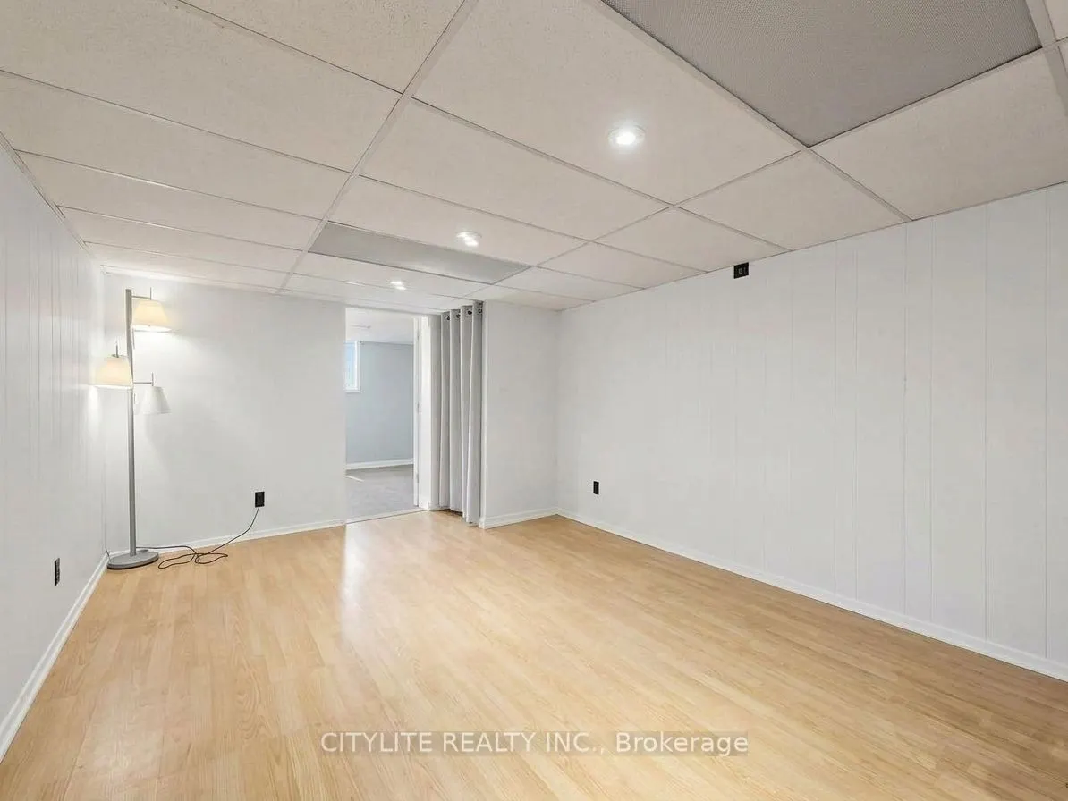 35 Macdonald Avenue #Basement