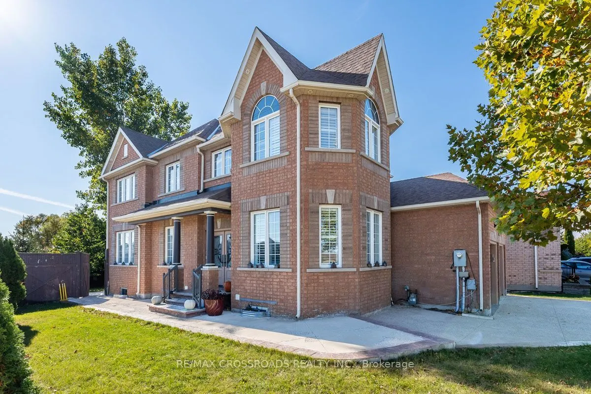 1090 Trudeau Drive