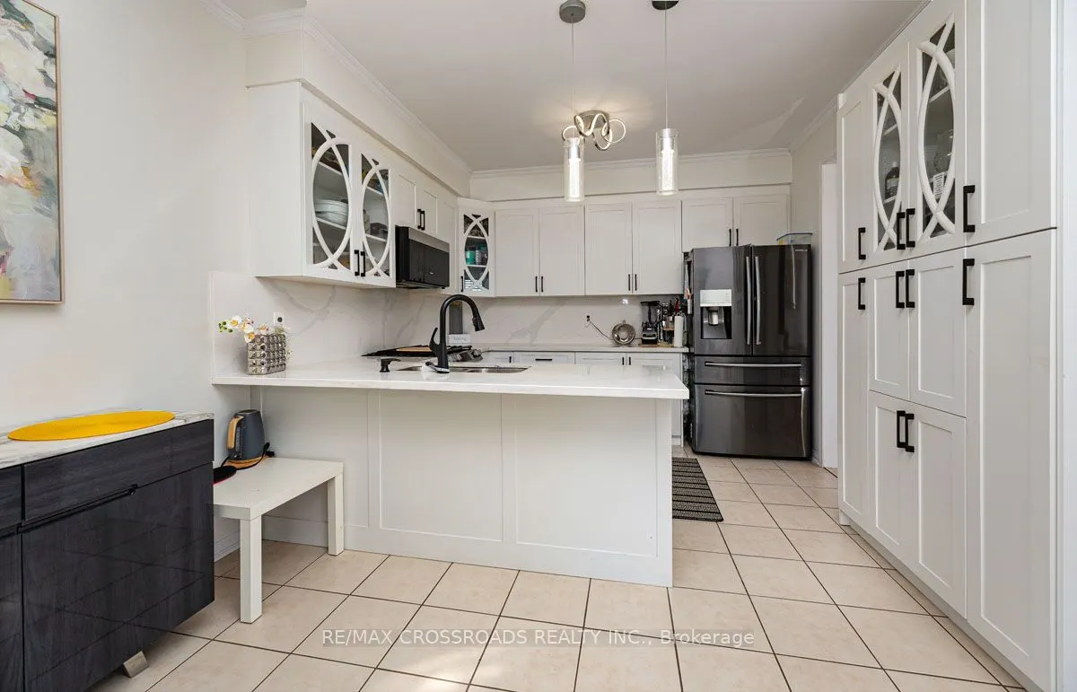 1090 Trudeau Drive