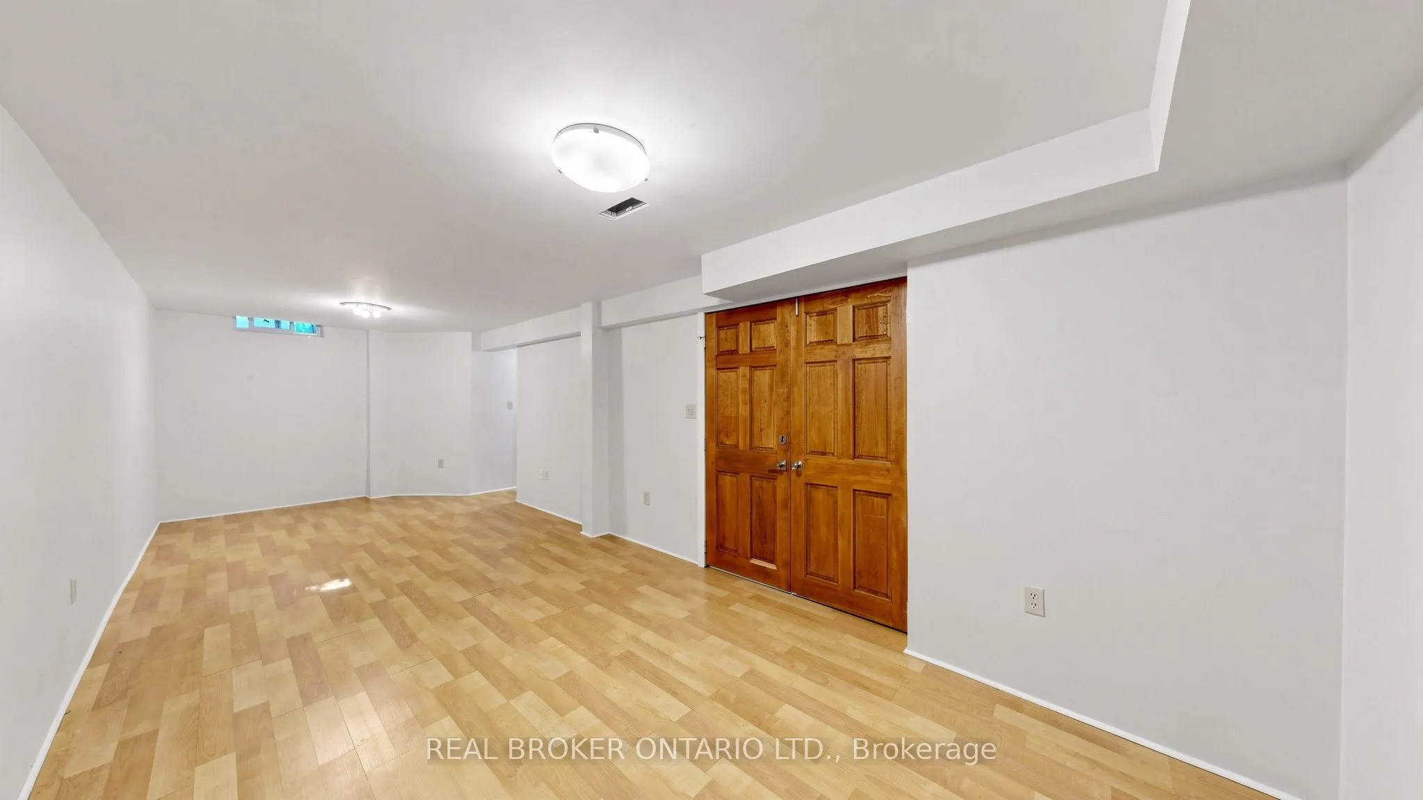 33 Fountainbridge Drive