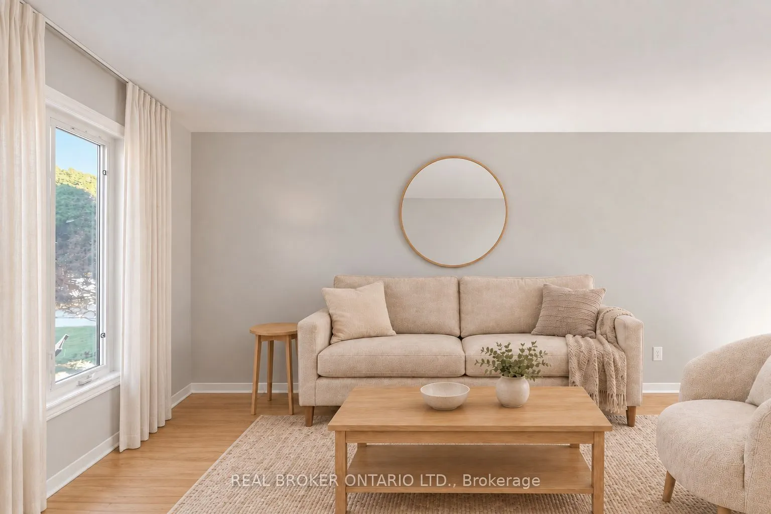 33 Fountainbridge Drive