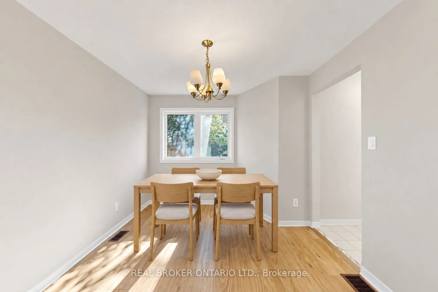 33 Fountainbridge Drive