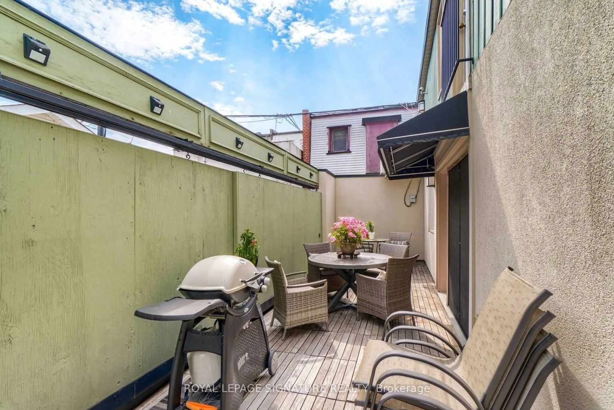 23 Abbs Street