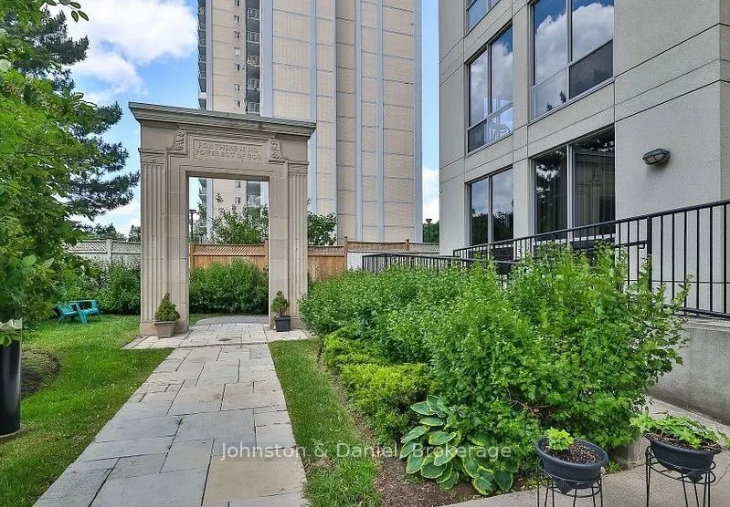 70 High Park Avenue #503