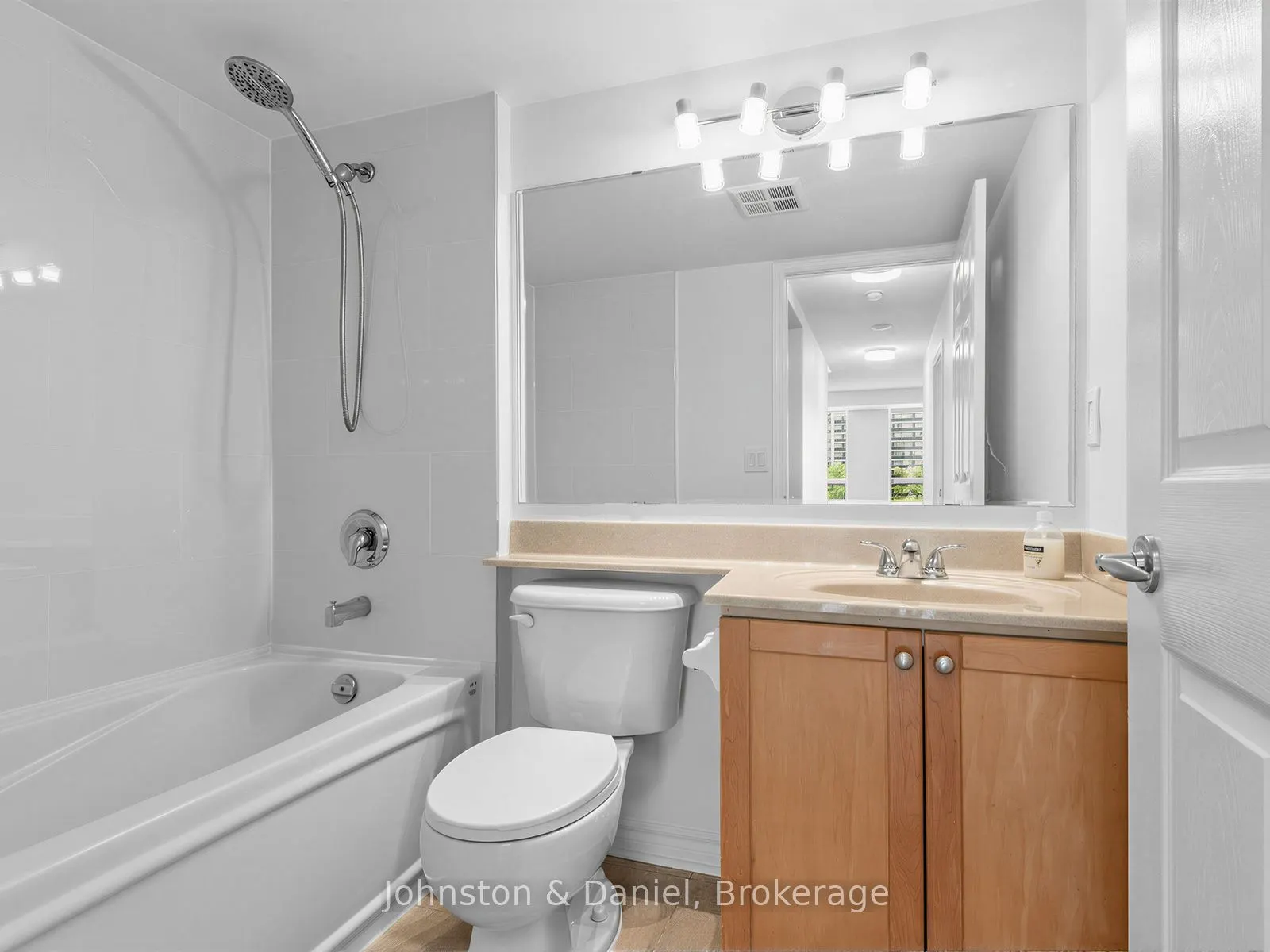 70 High Park Avenue #503