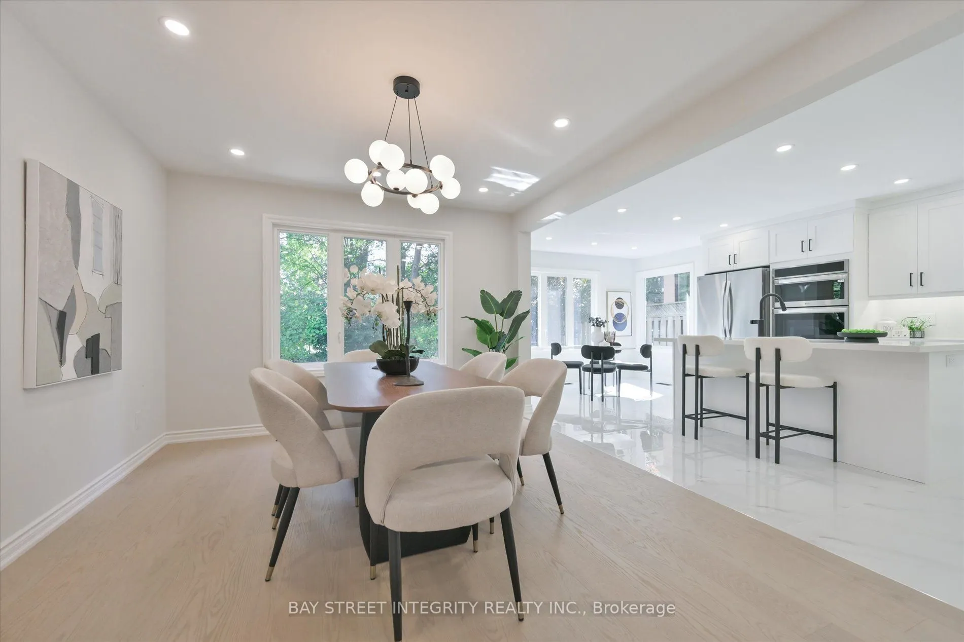 1906 Stoneybrook Court