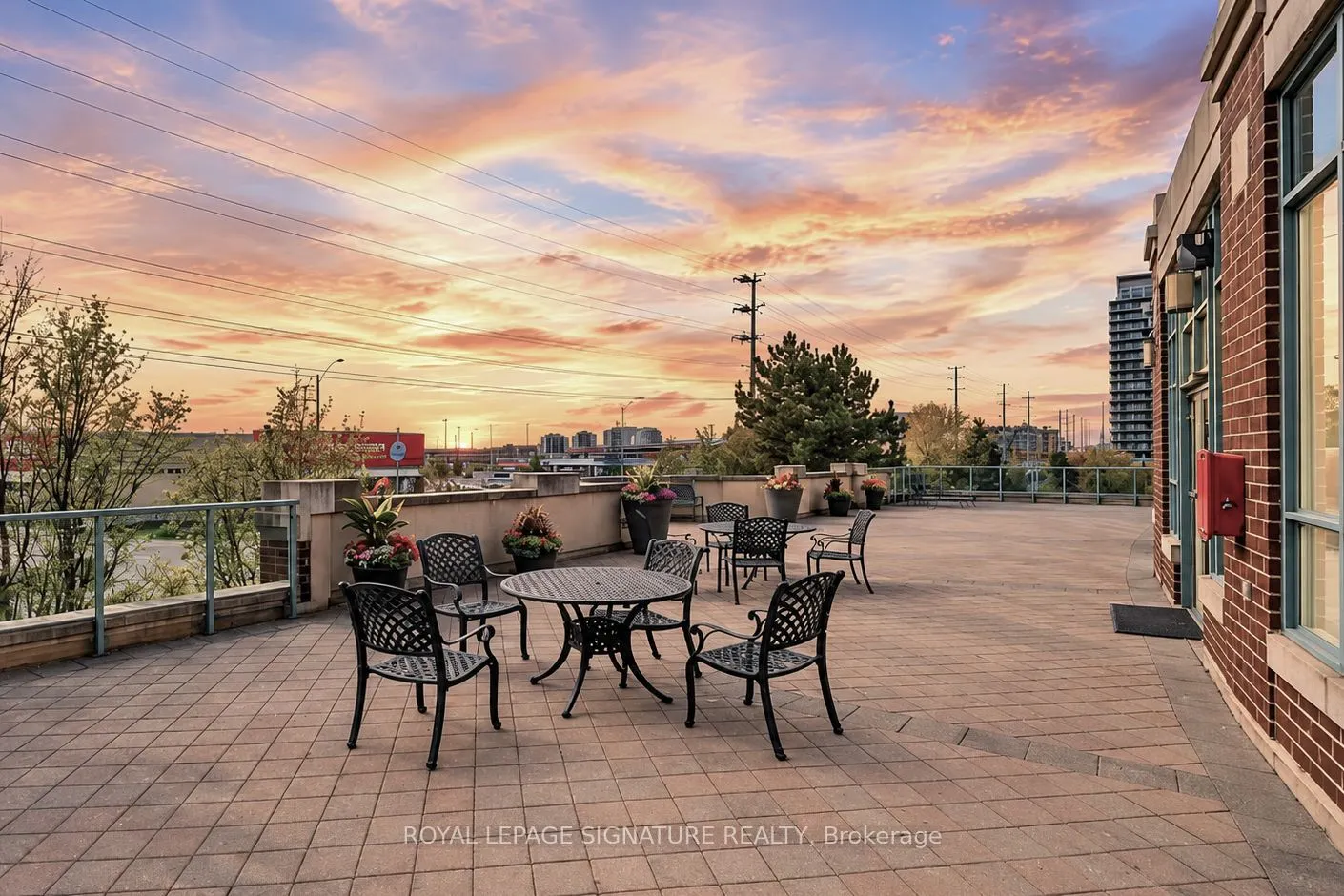 4879 Kimbermount Avenue #902