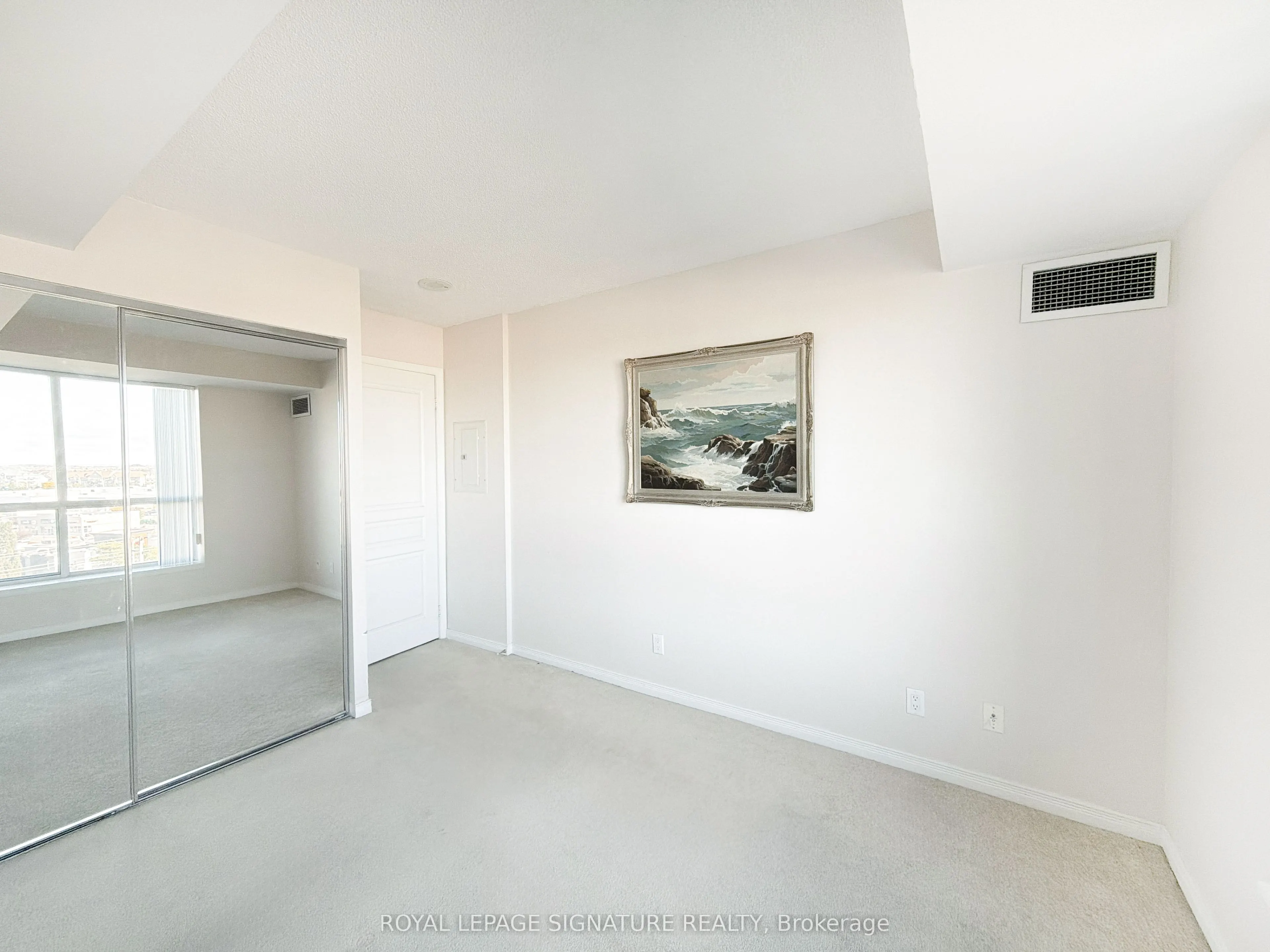 4879 Kimbermount Avenue #902