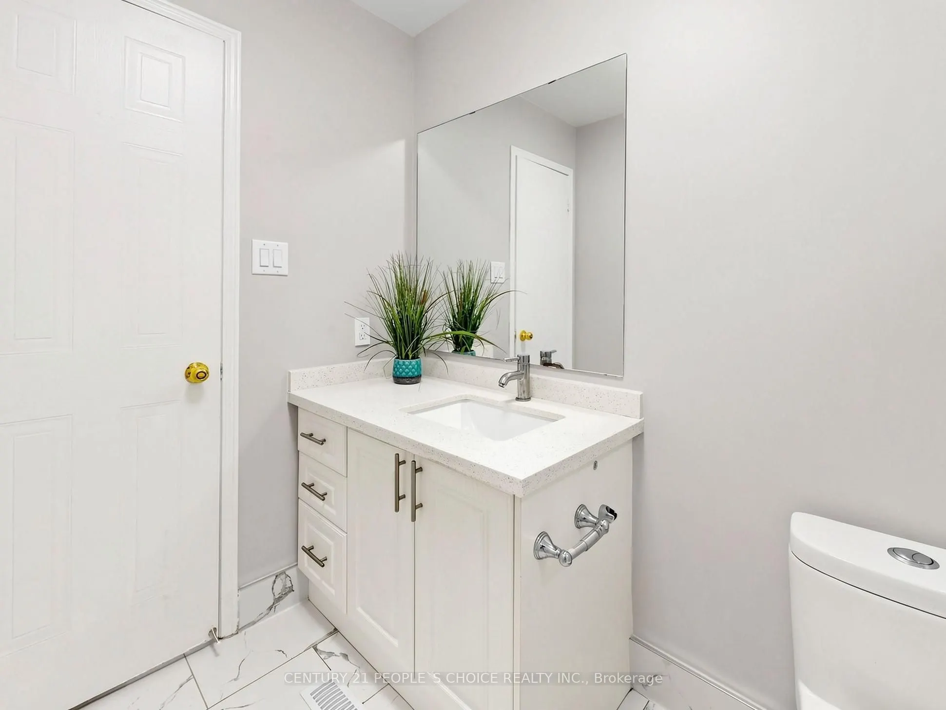 1125 Ivandale Drive