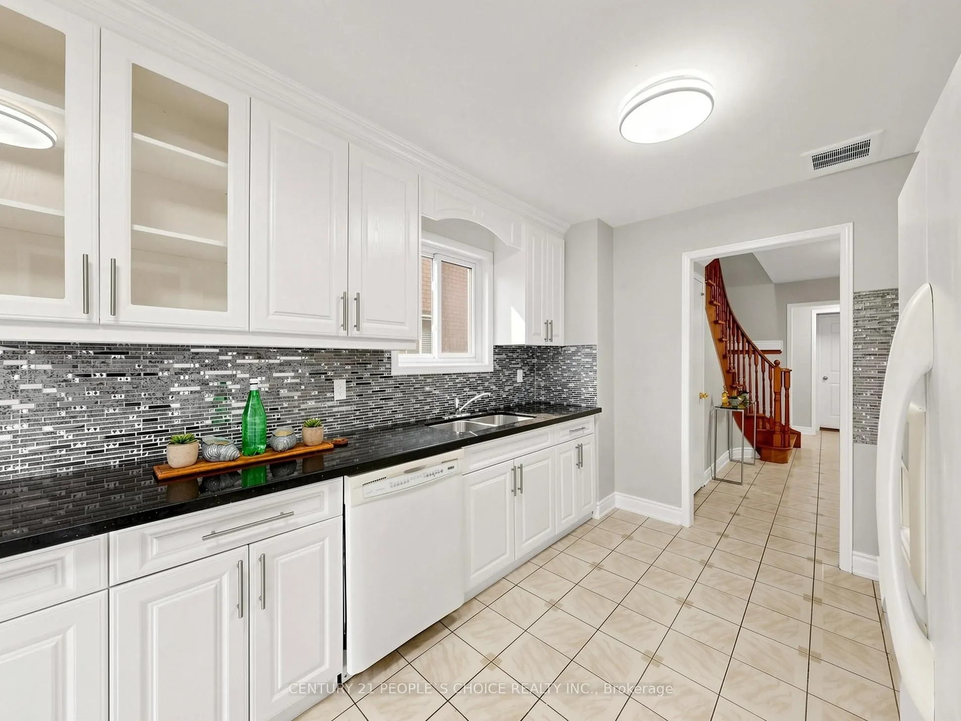 1125 Ivandale Drive