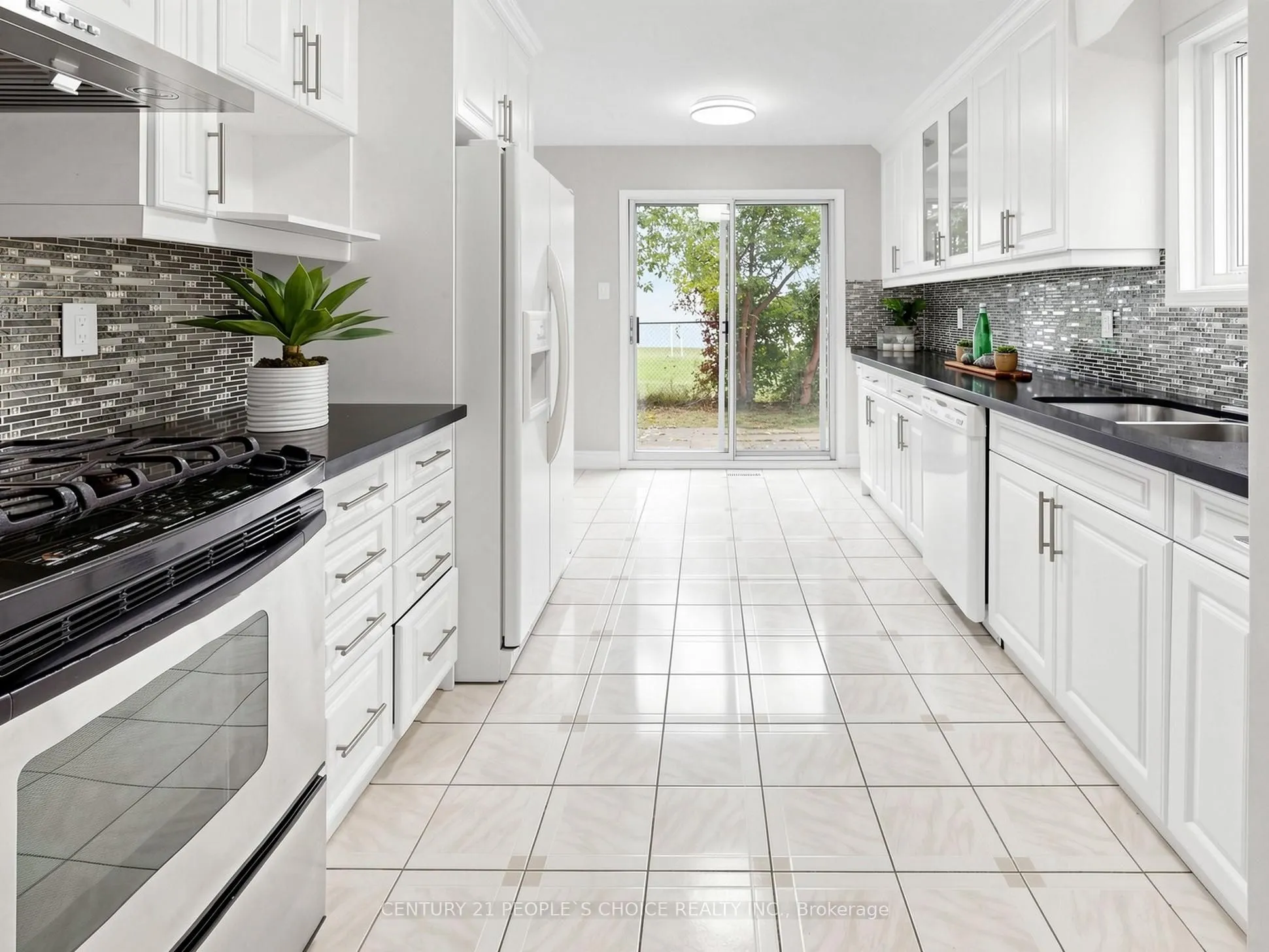 1125 Ivandale Drive