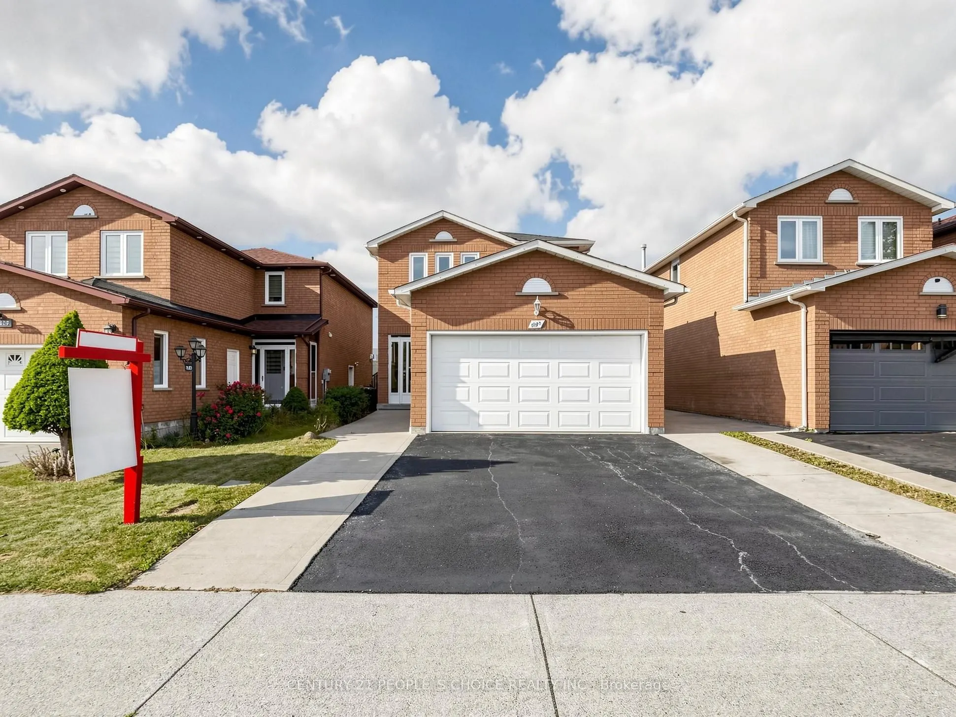 1125 Ivandale Drive