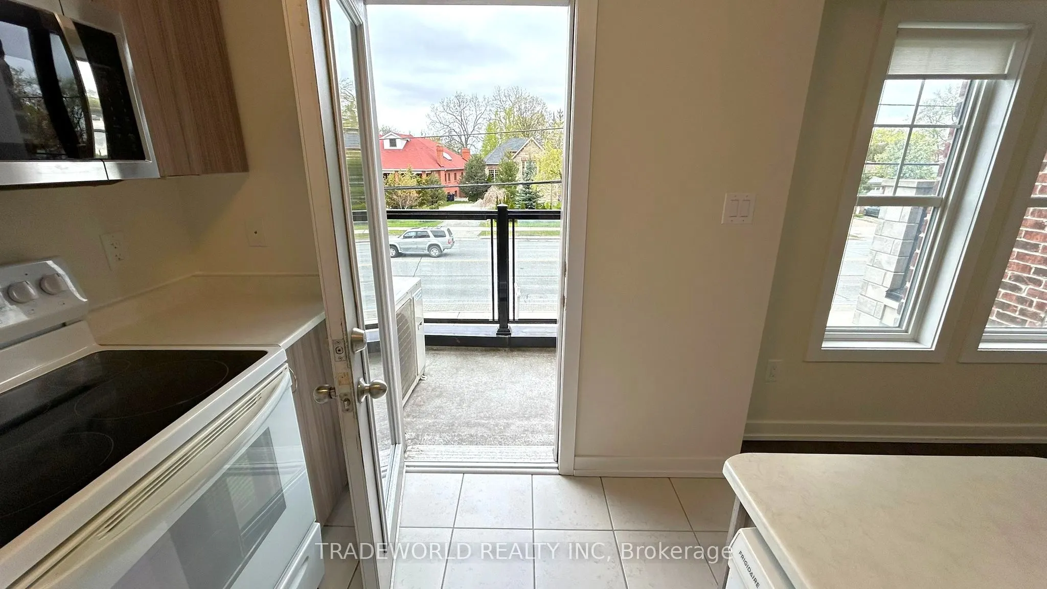 2355 Sheppard Avenue W #231