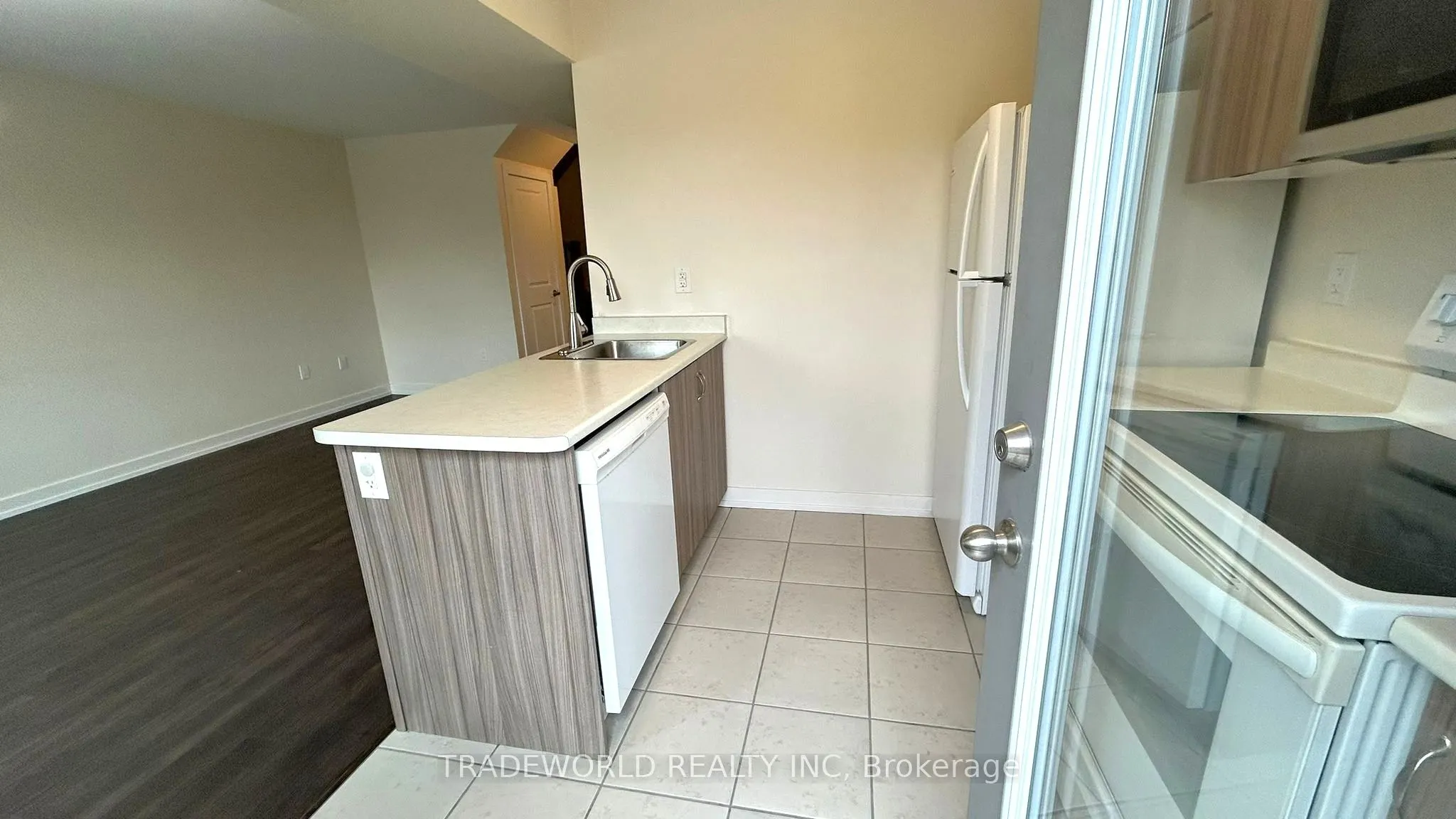 2355 Sheppard Avenue W #231
