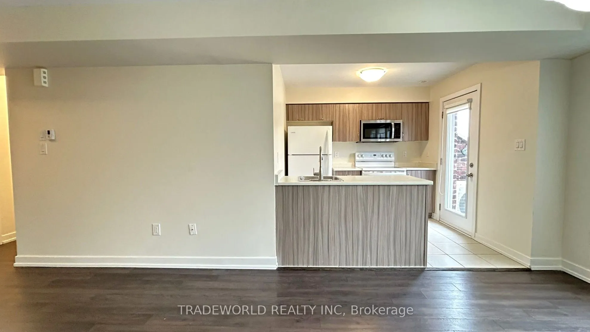 2355 Sheppard Avenue W #231