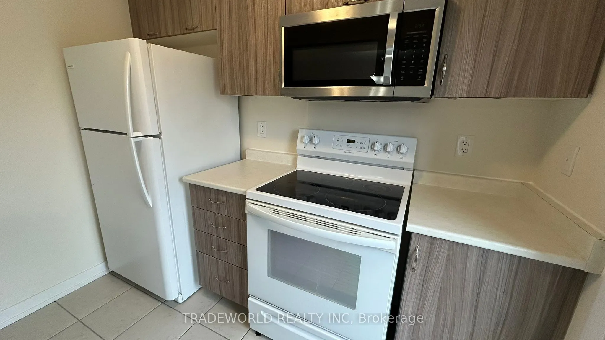 2355 Sheppard Avenue W #231