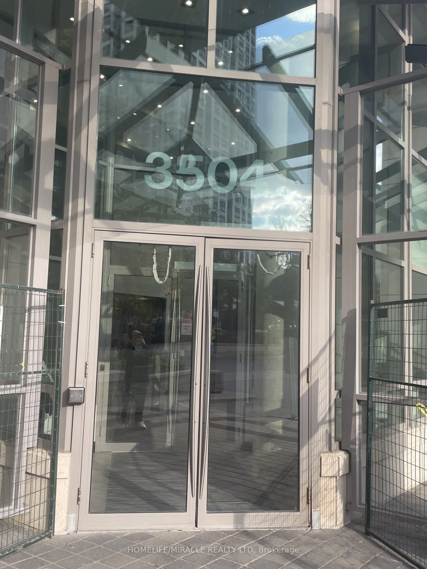 3504 Hurontario Street #2108