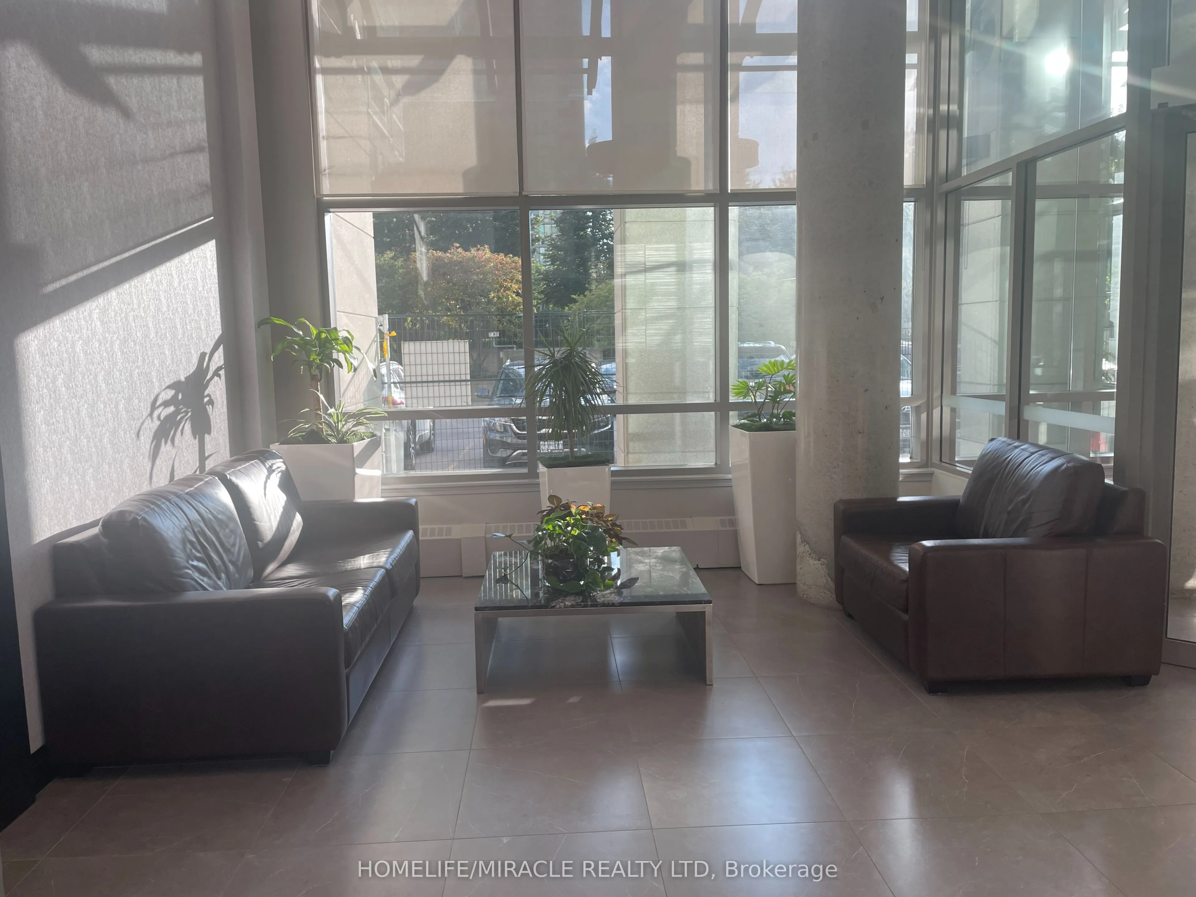 3504 Hurontario Street #2108