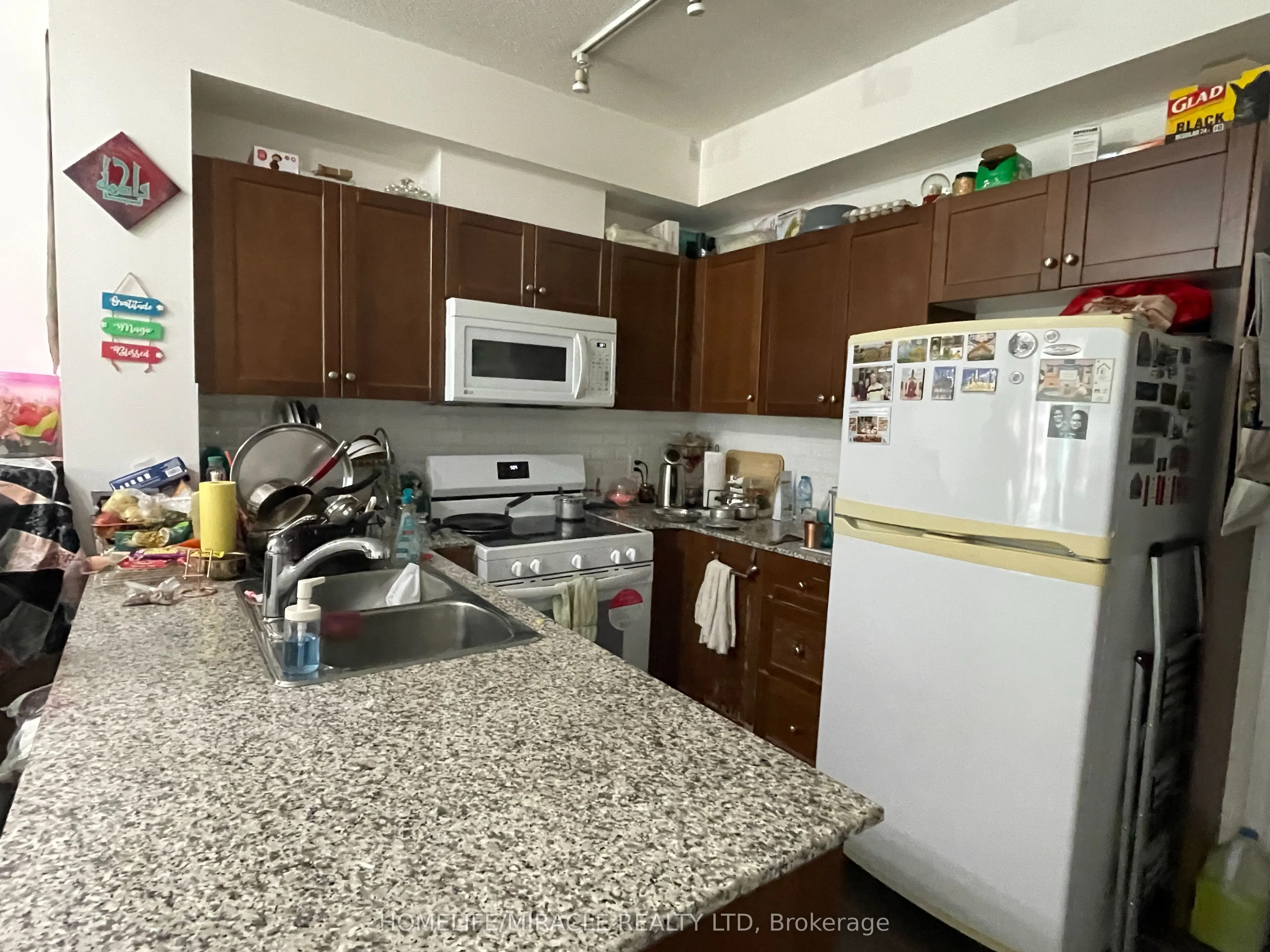 3504 Hurontario Street #2108