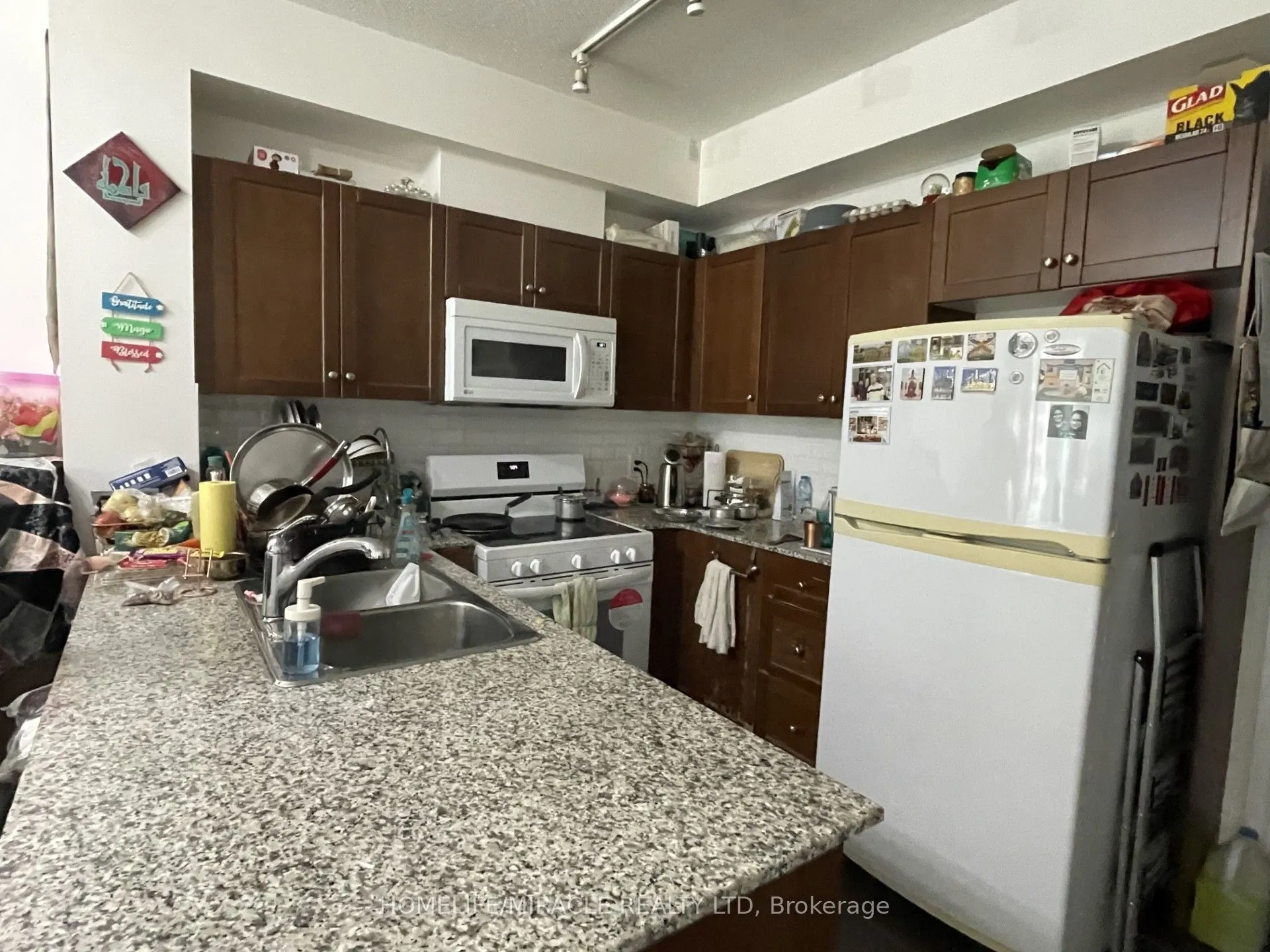 3504 Hurontario Street #2108