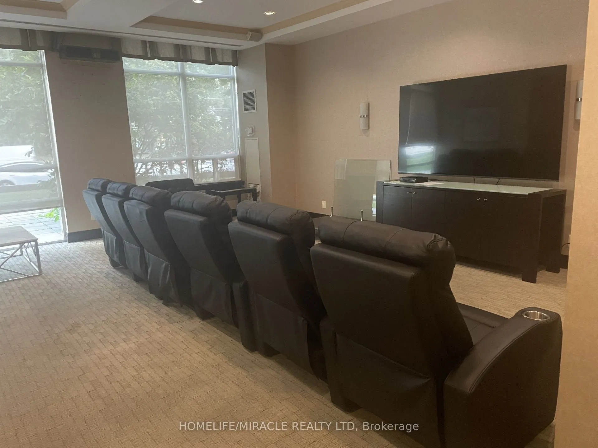 3504 Hurontario Street #2108