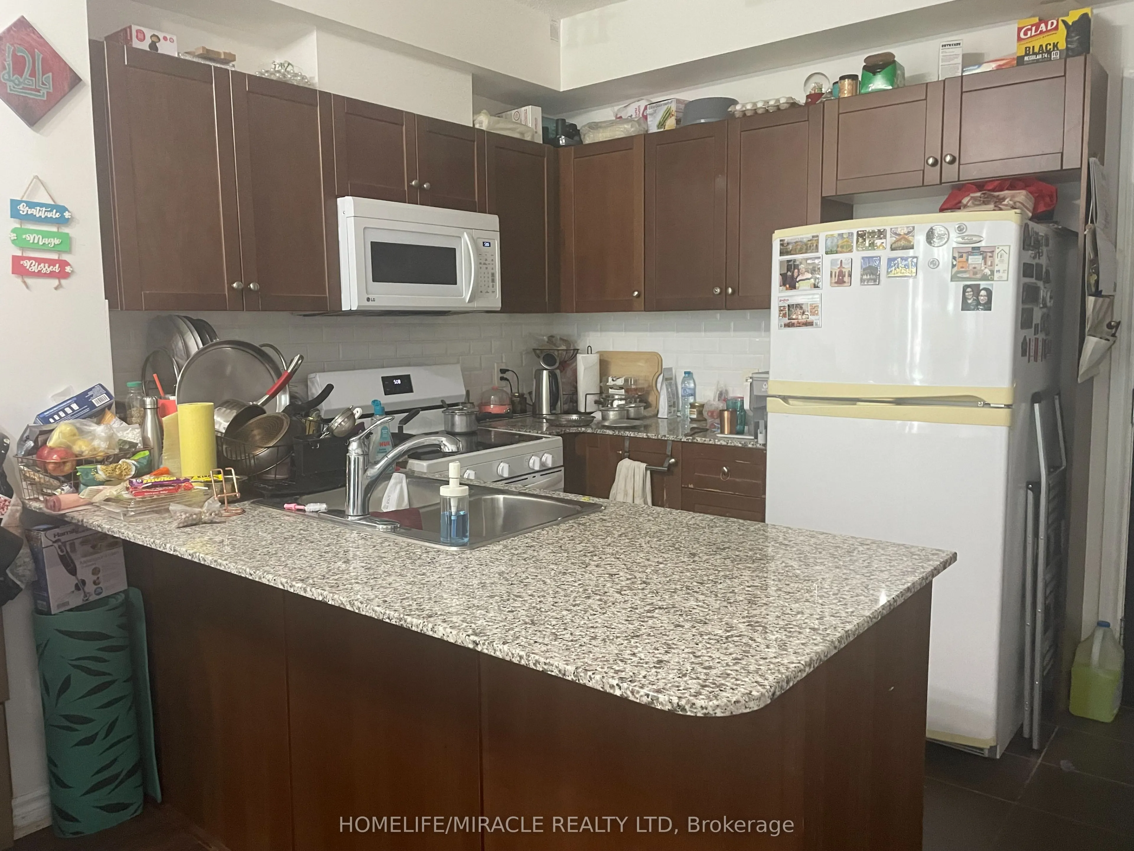 3504 Hurontario Street #2108